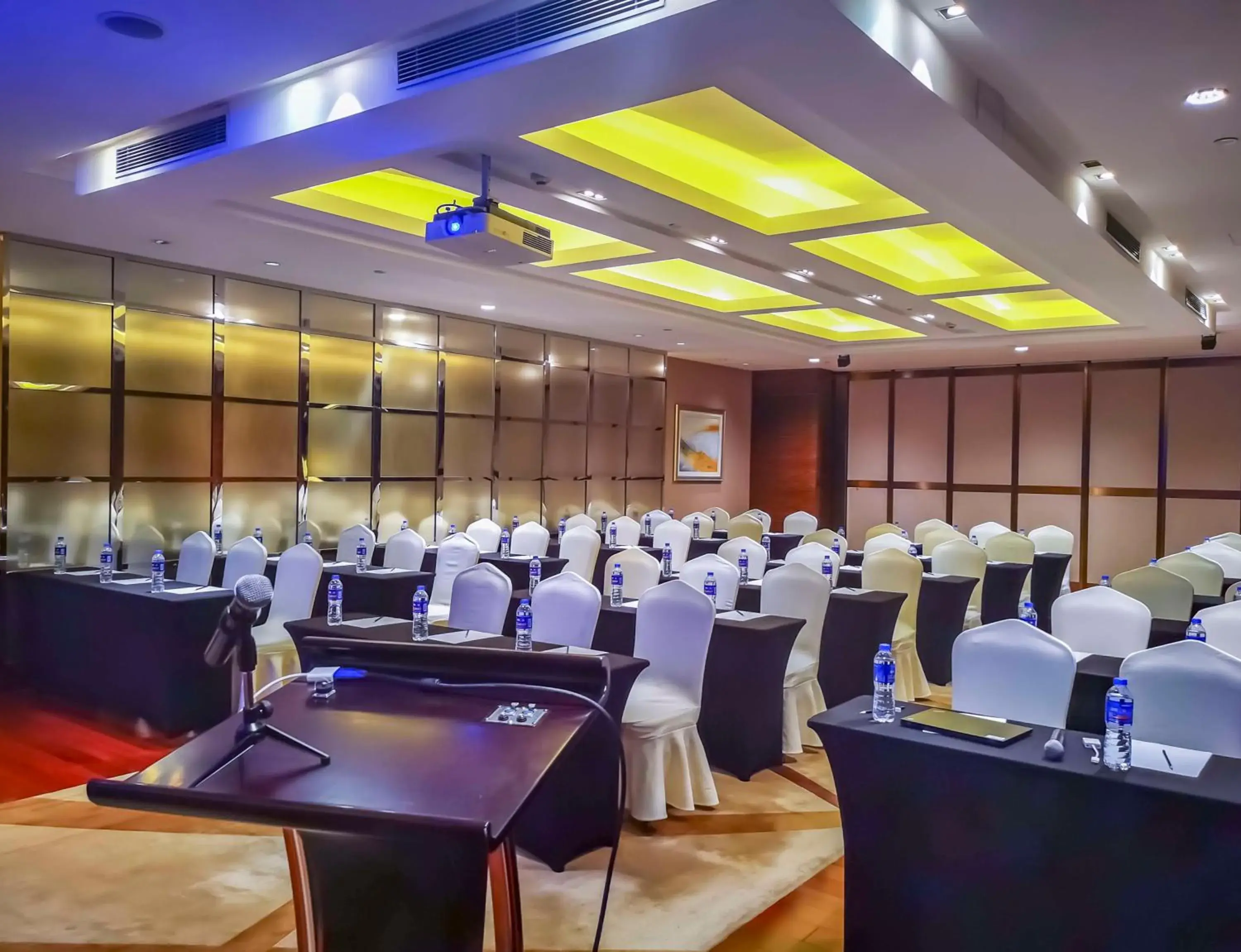 Meeting/conference room, Banquet Facilities in Kempinski Hotel Taiyuan