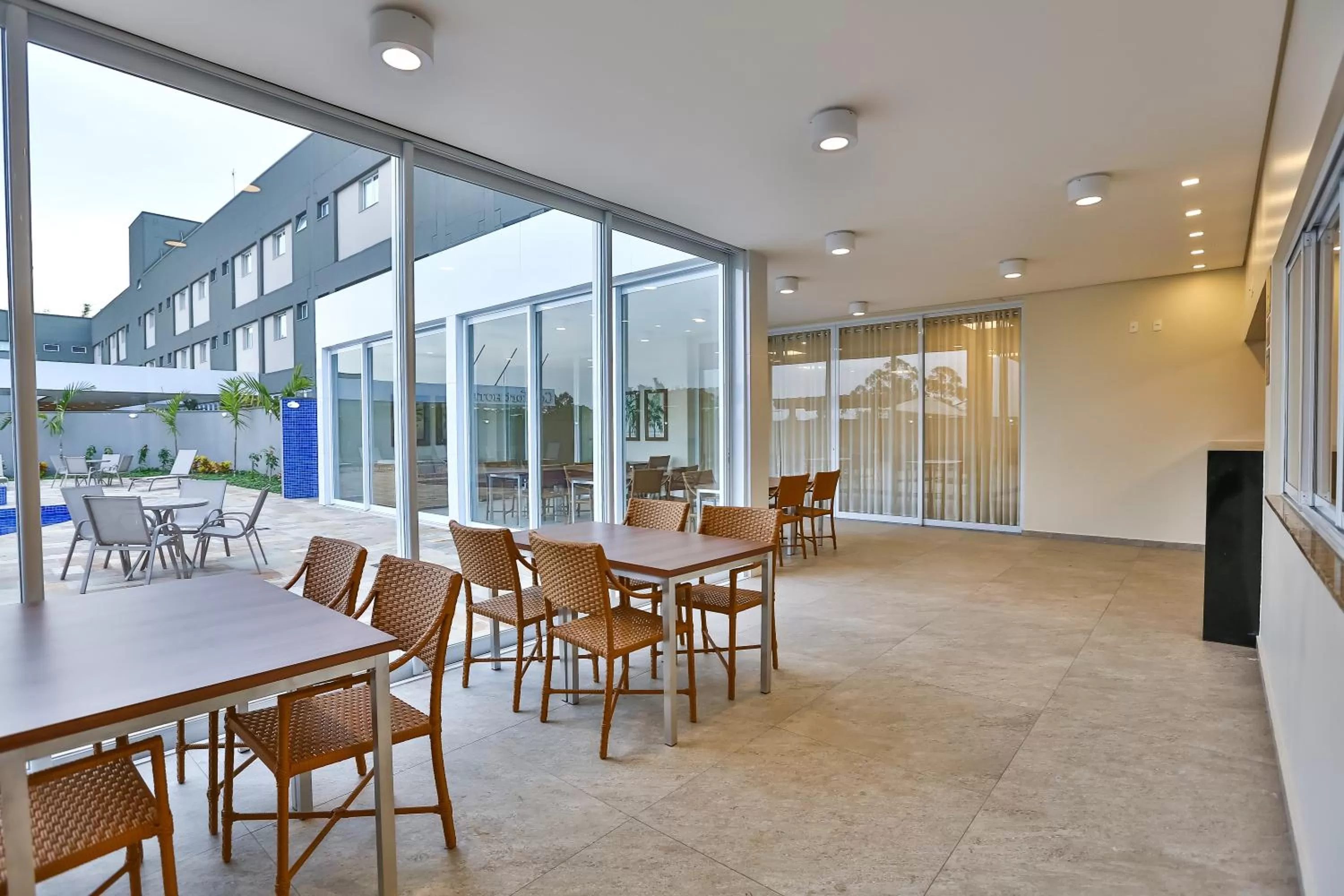 Restaurant/places to eat in Comfort Mogi Guaçu