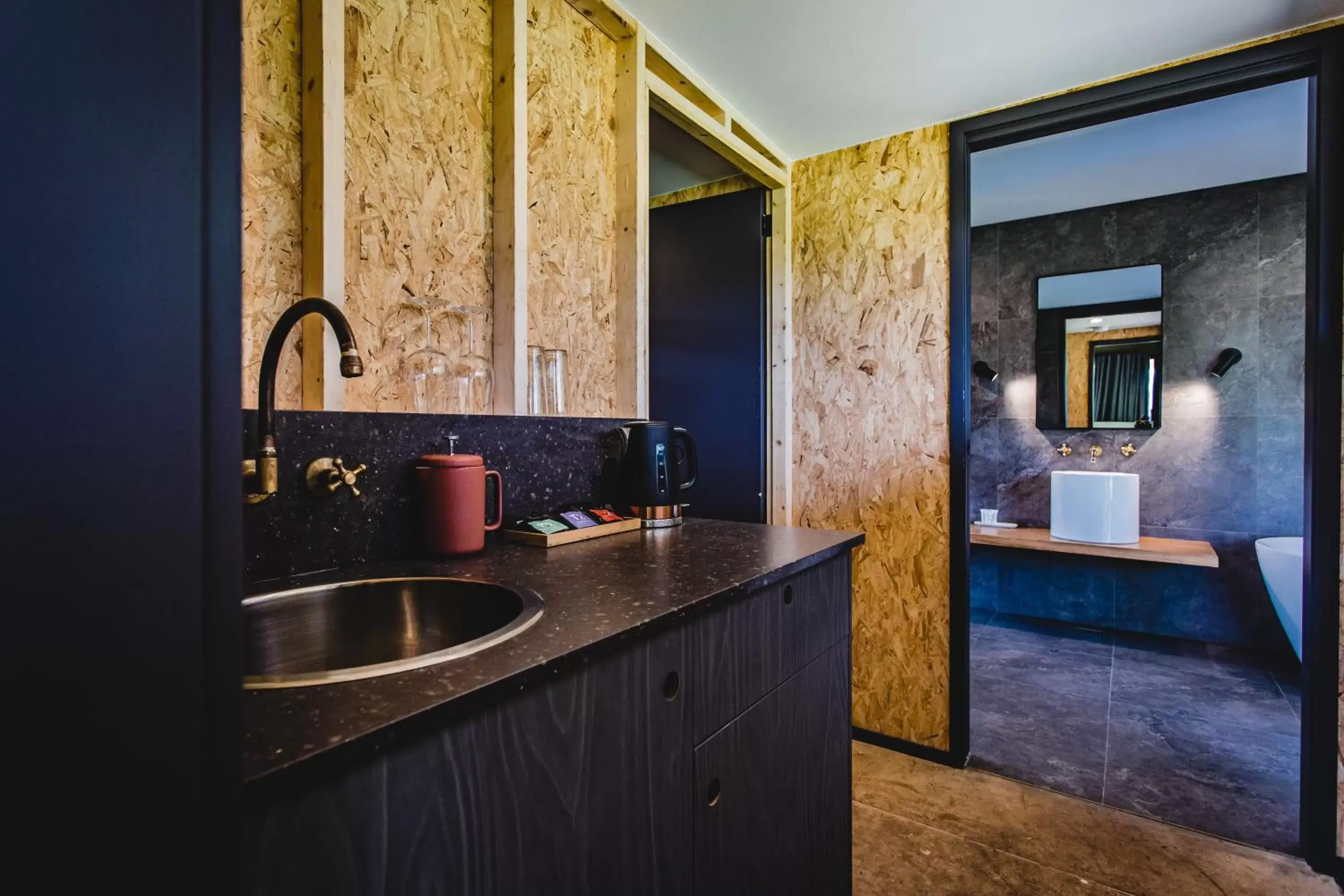 Kitchen/Kitchenette in The Lodge Bellingen