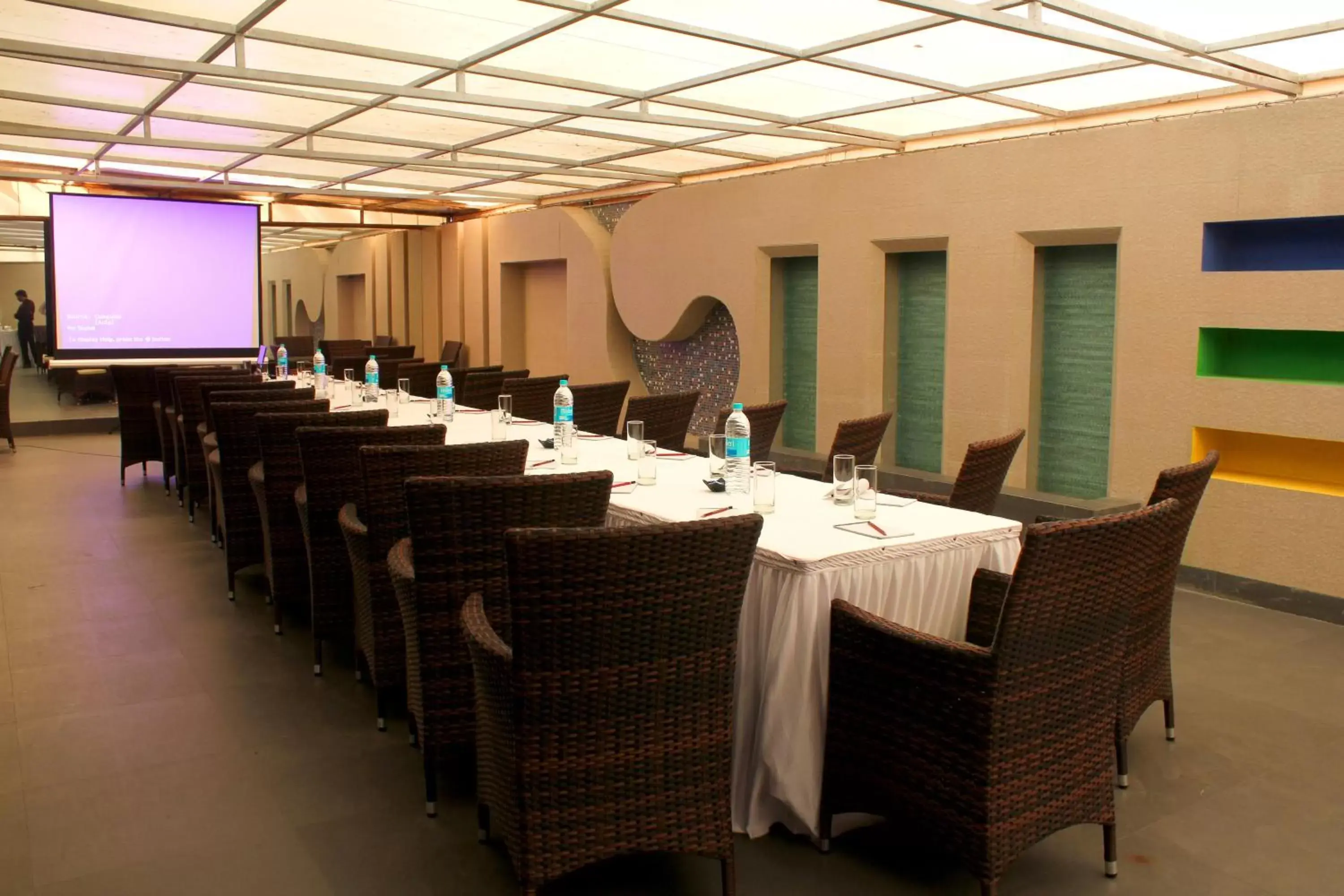 Meeting/conference room in The Roa Hotel