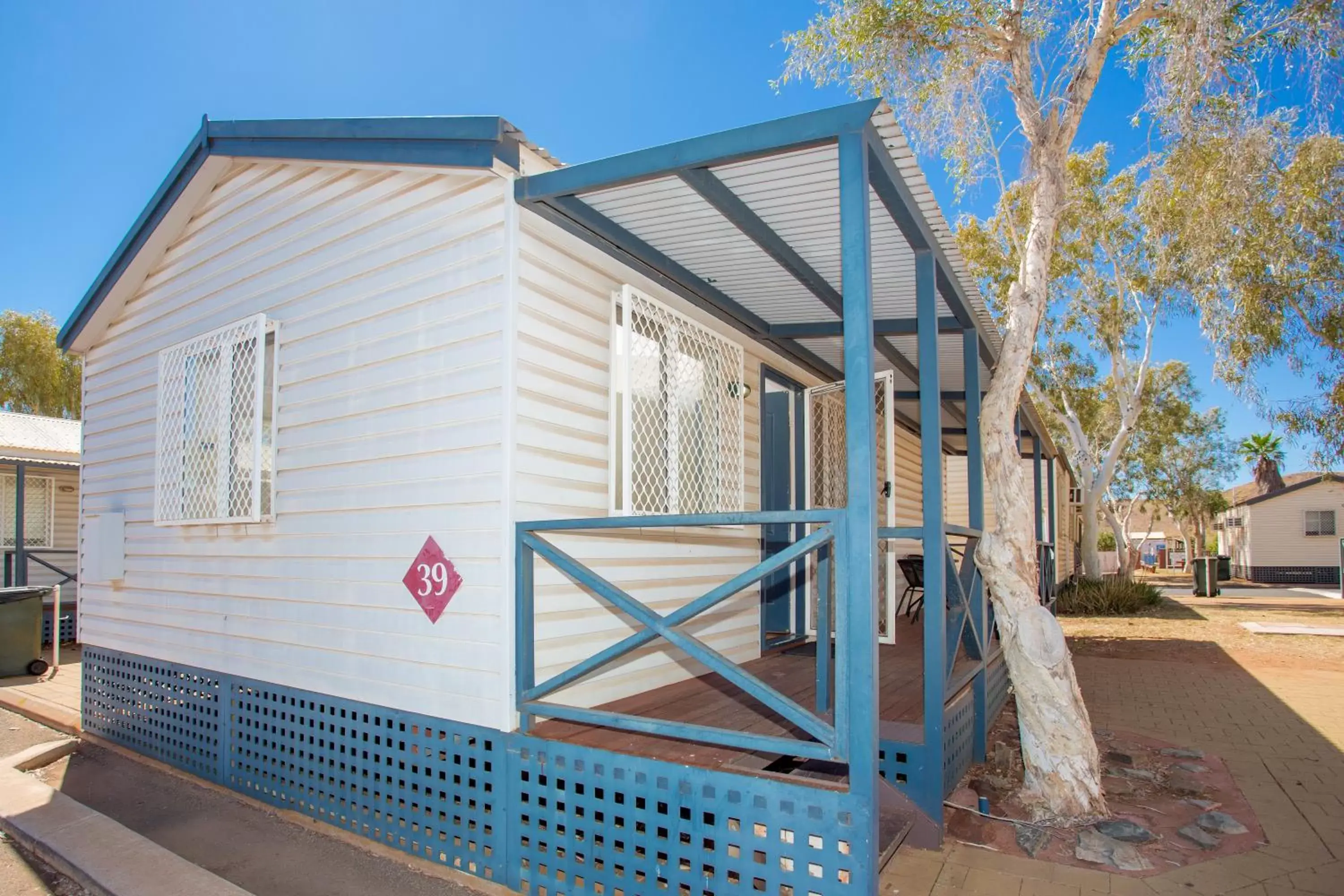 Balcony/Terrace, Property Building in Discovery Parks - Pilbara, Karratha