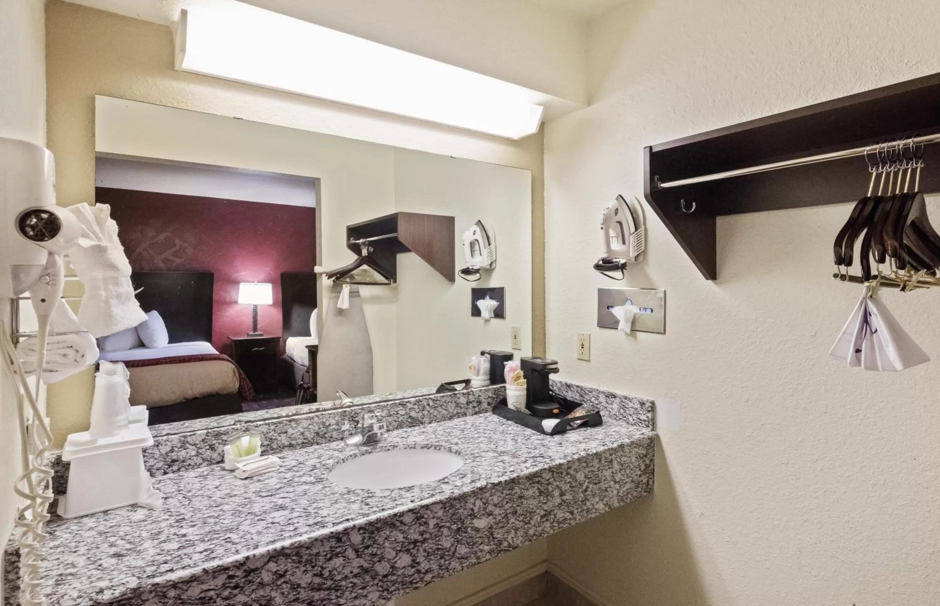 Bathroom in Red Roof Inn Oklahoma Airport I 40 W Fairgrounds