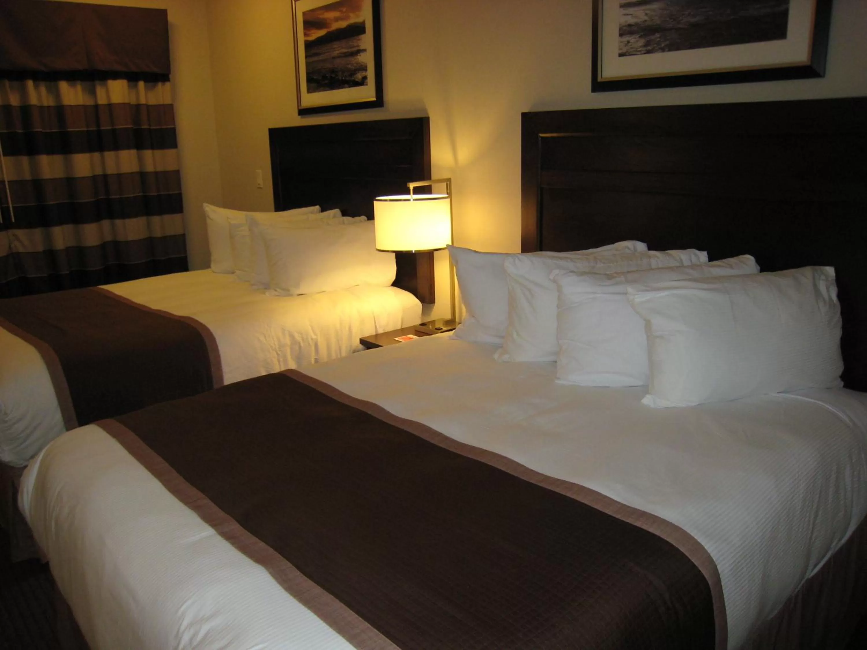Bed in Ramada by Wyndham Creston