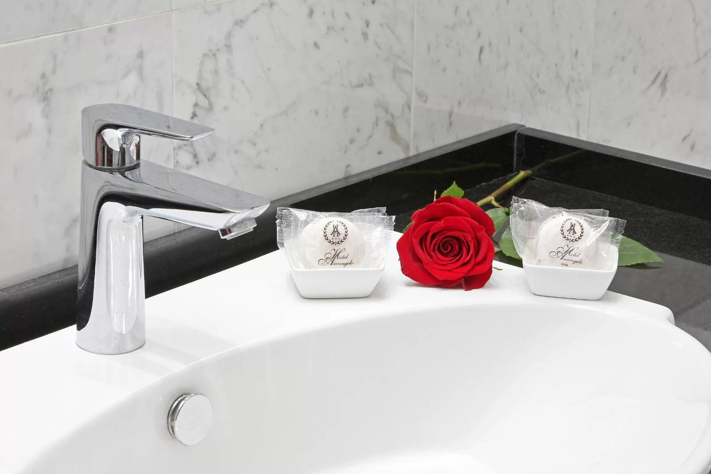 Bathroom in Hotel Arcangelo