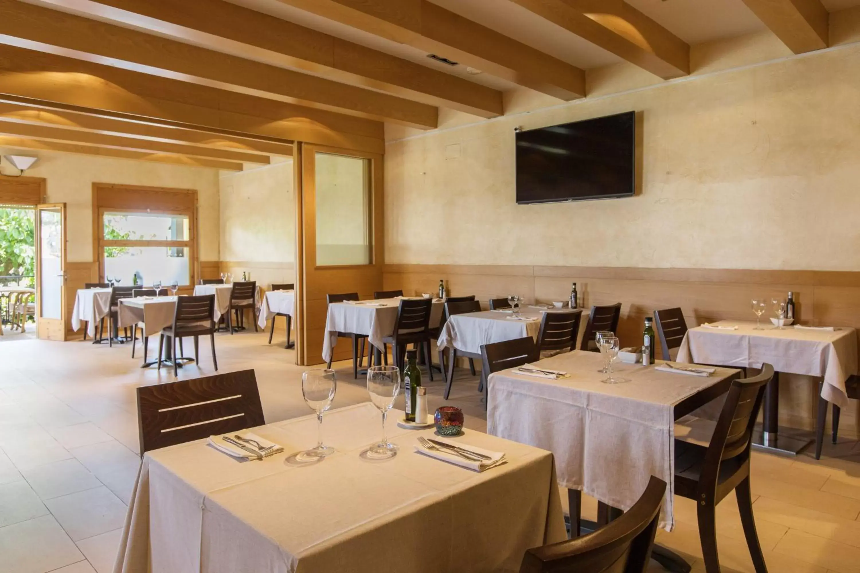Restaurant/places to eat in Hotel Alta Garrotxa Restaurant/places to eat in Hotel Alta Garrotxa