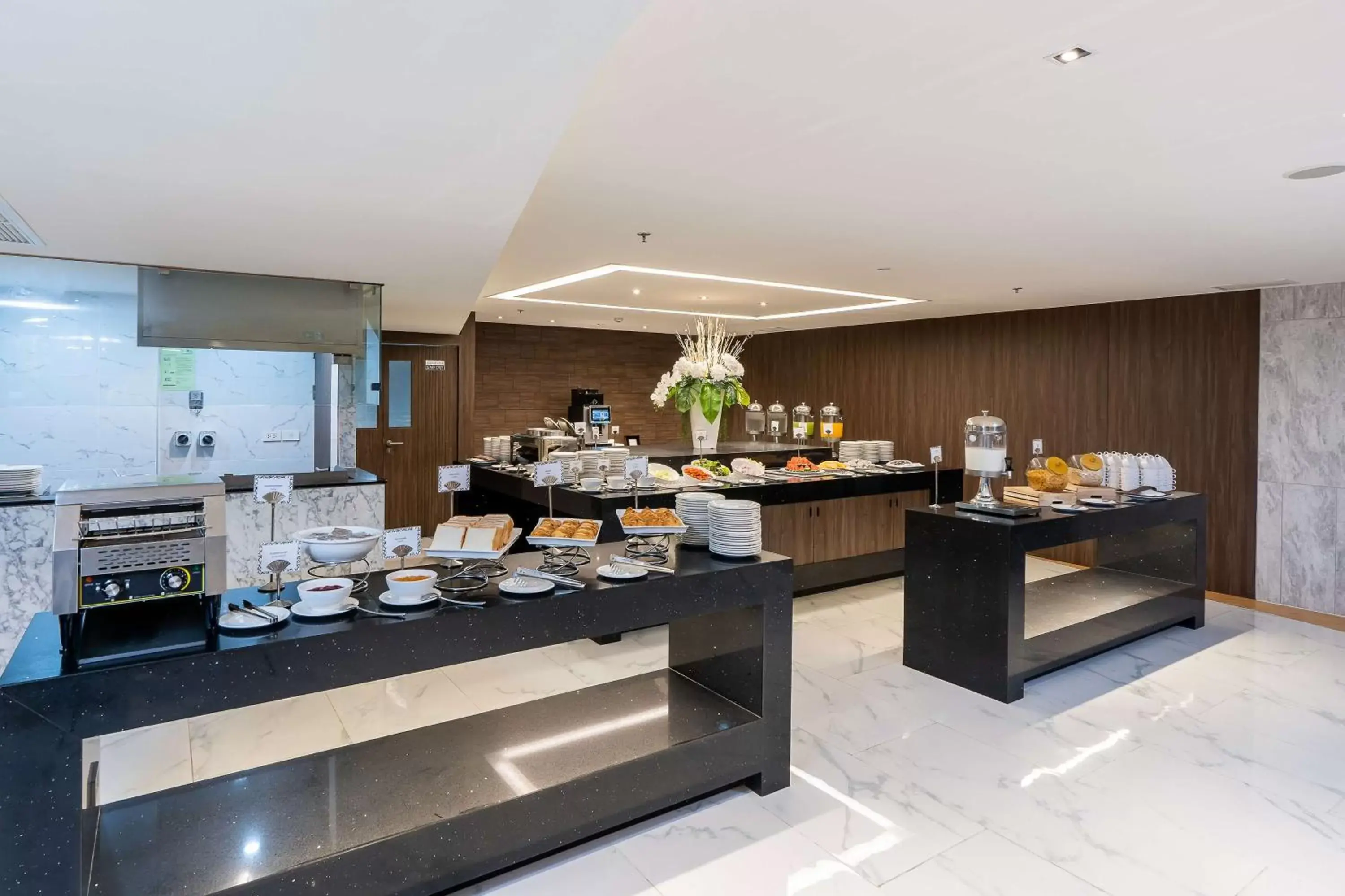 Restaurant/Places to Eat in Best Western Nada Don Mueang Airport hotel