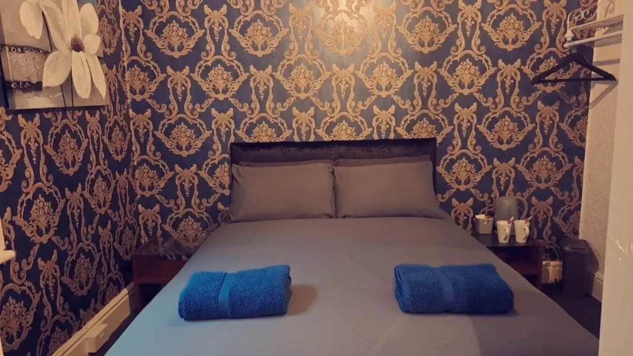 Bedroom, Bed in Urban Inn Bedroom, Bed in Urban Inn