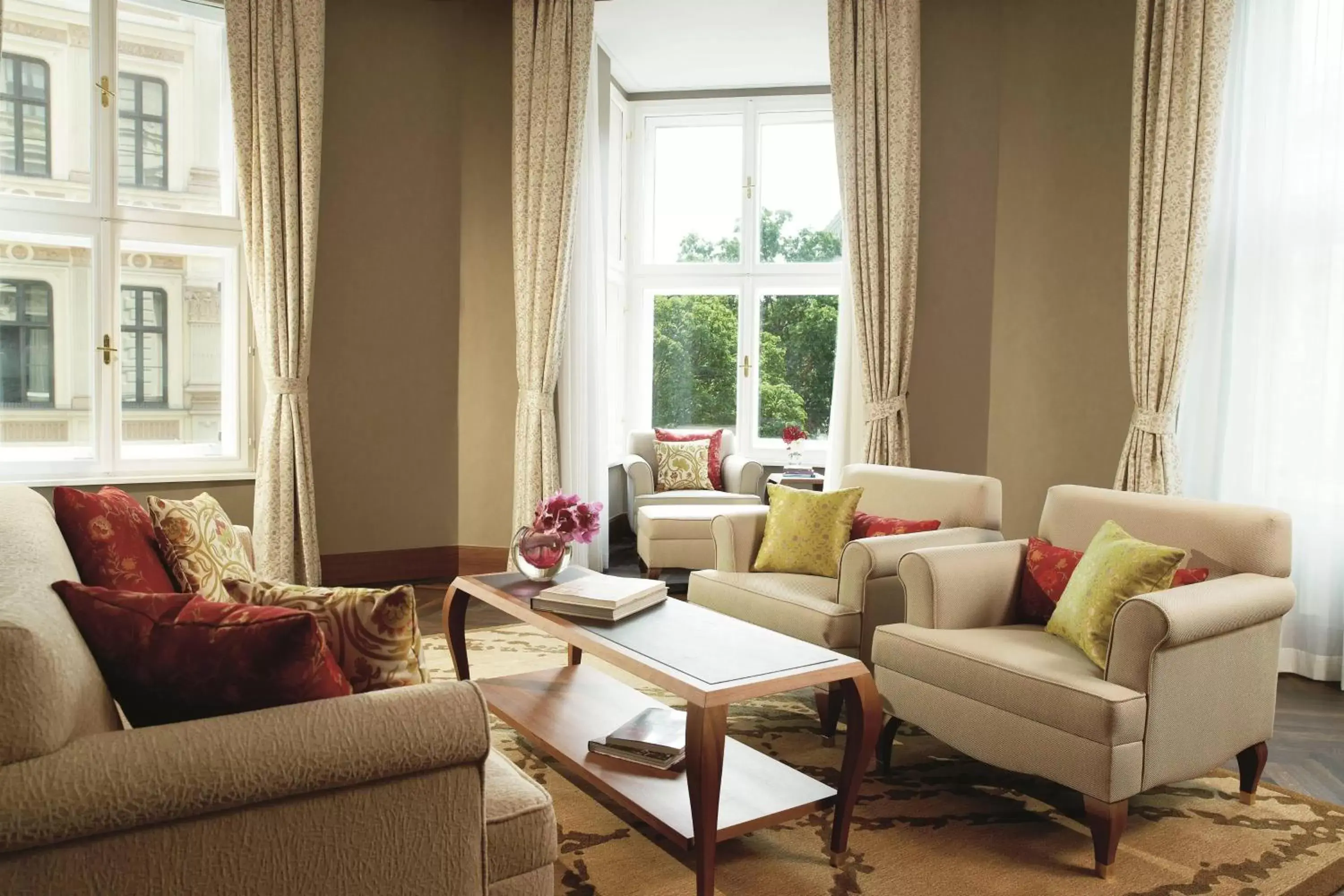 Photo of the whole room, Seating Area in The Ritz-Carlton, Vienna