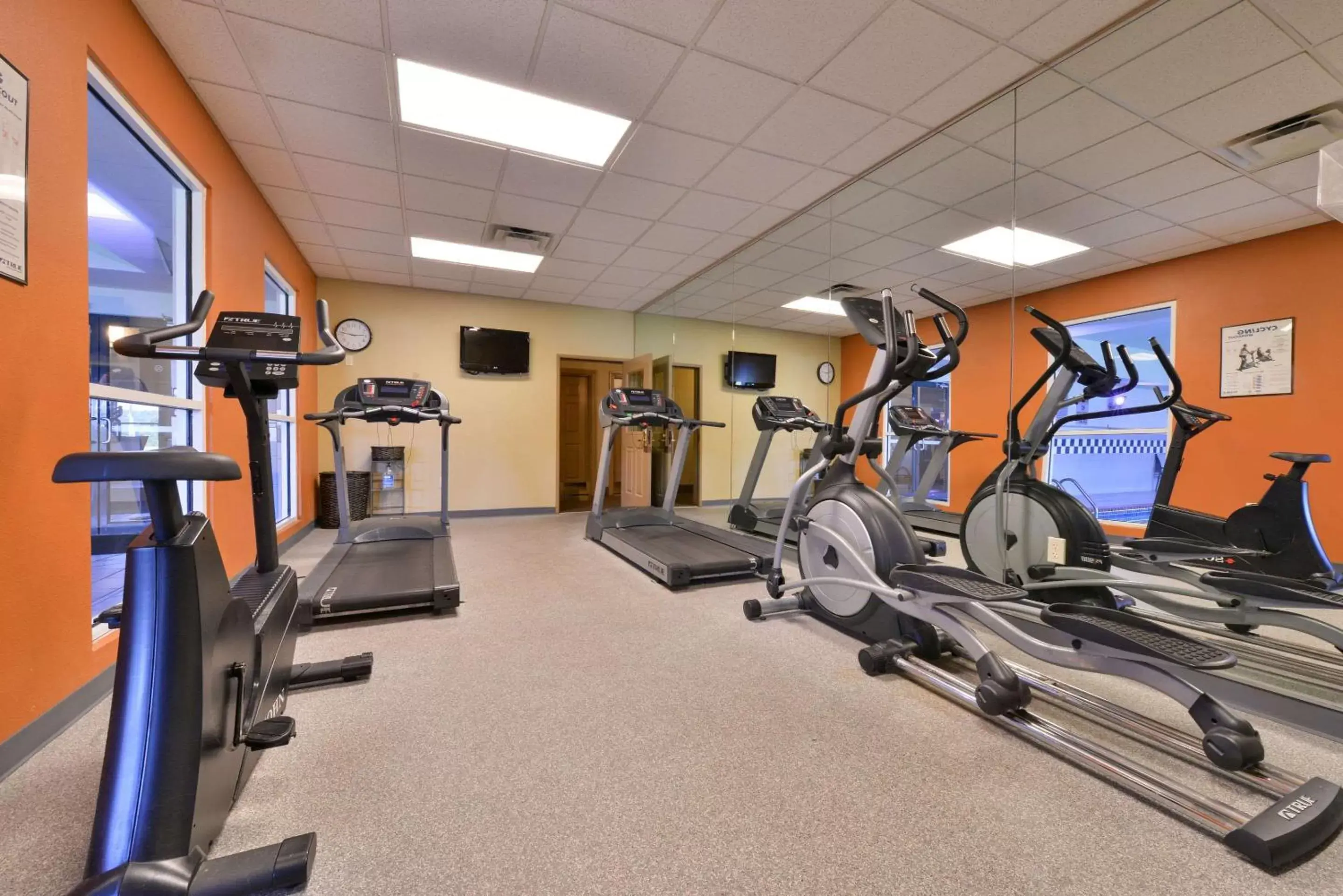 Fitness centre/facilities, Fitness Center/Facilities in Comfort Inn & Suites Fayetteville-University Area