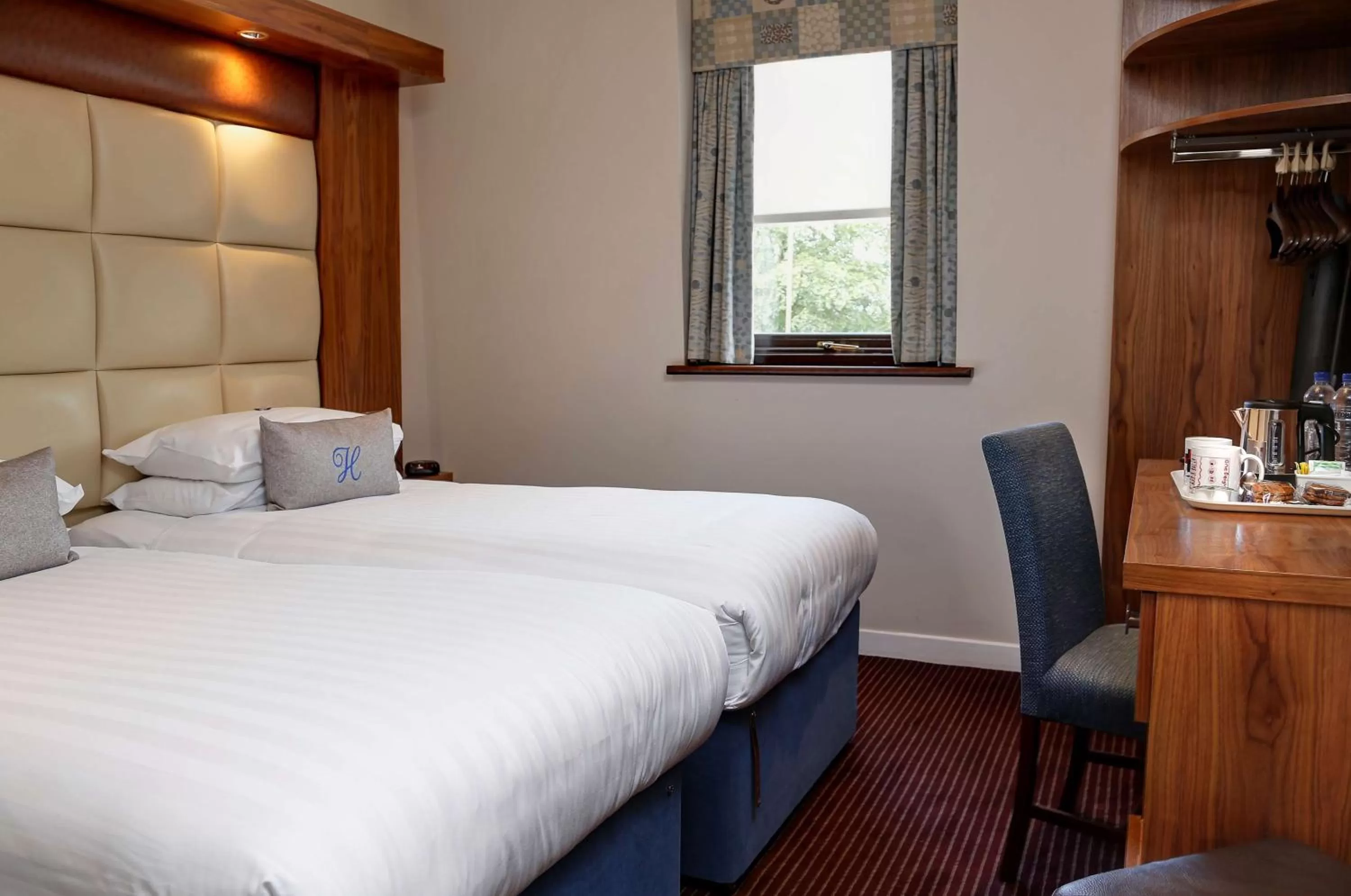 Photo of the whole room, Bed in Best Western The Hilcroft Hotel West Lothian