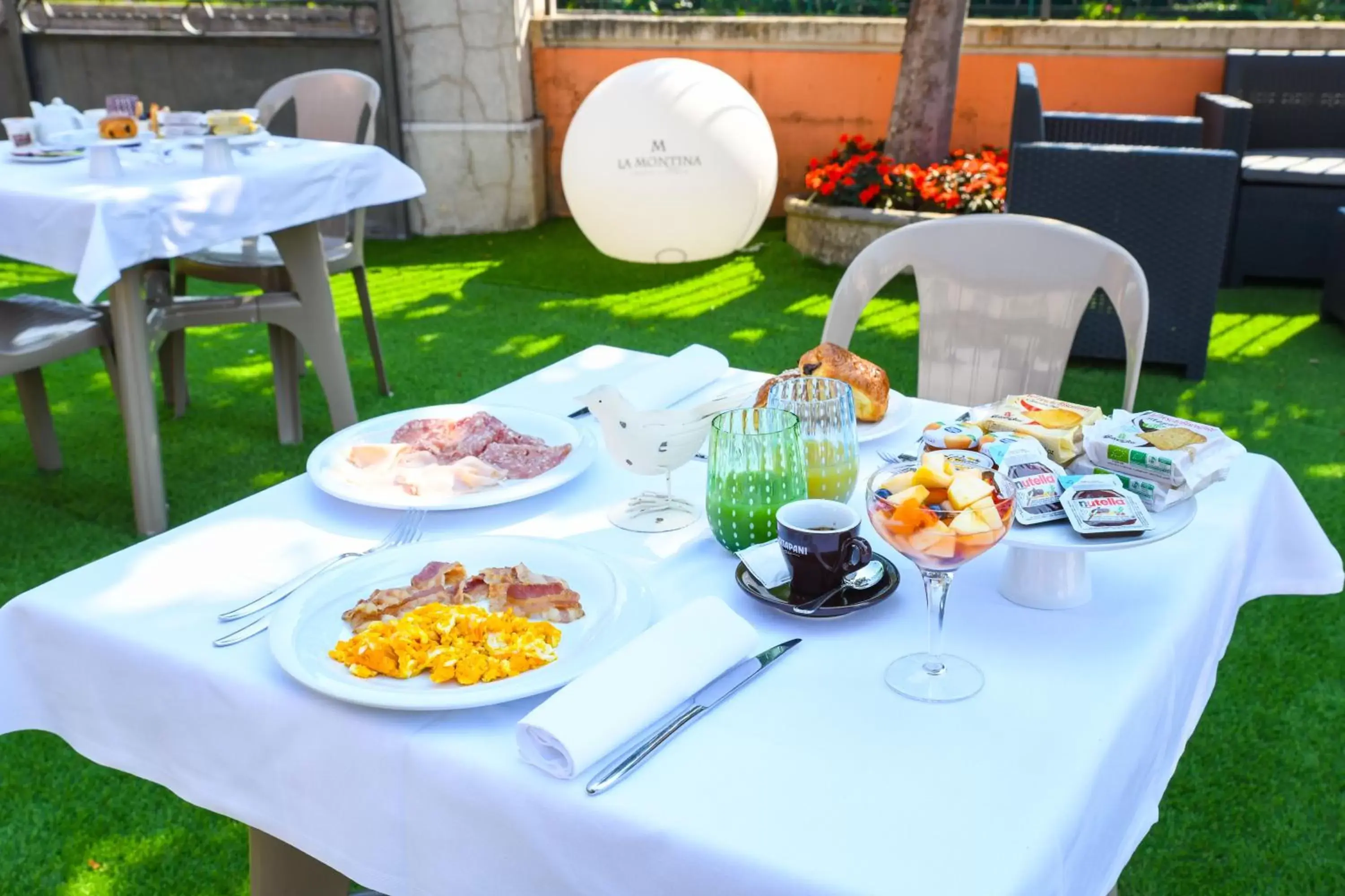 Continental breakfast, Restaurant/Places to Eat in Albergo Locanda Primavera