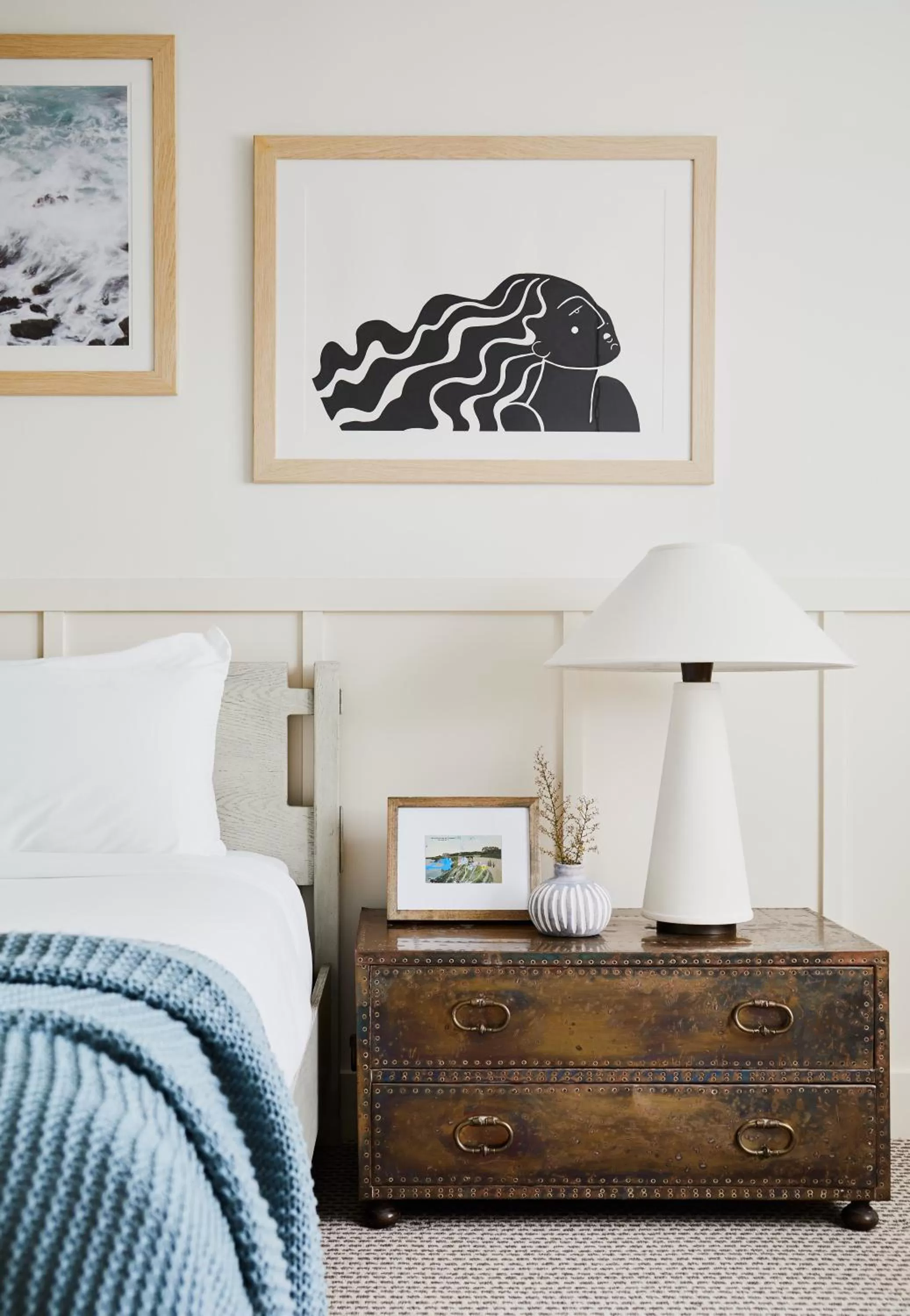 Bedroom, Bed in Wayfinder Newport