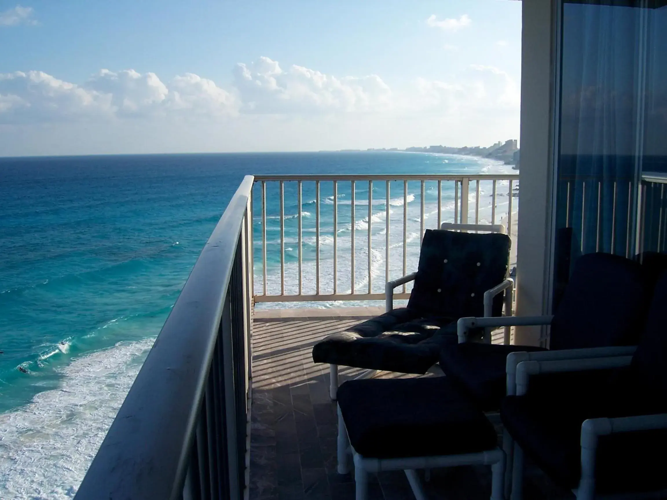 View (from property/room), Sea View in Salvia Cancun Aparts