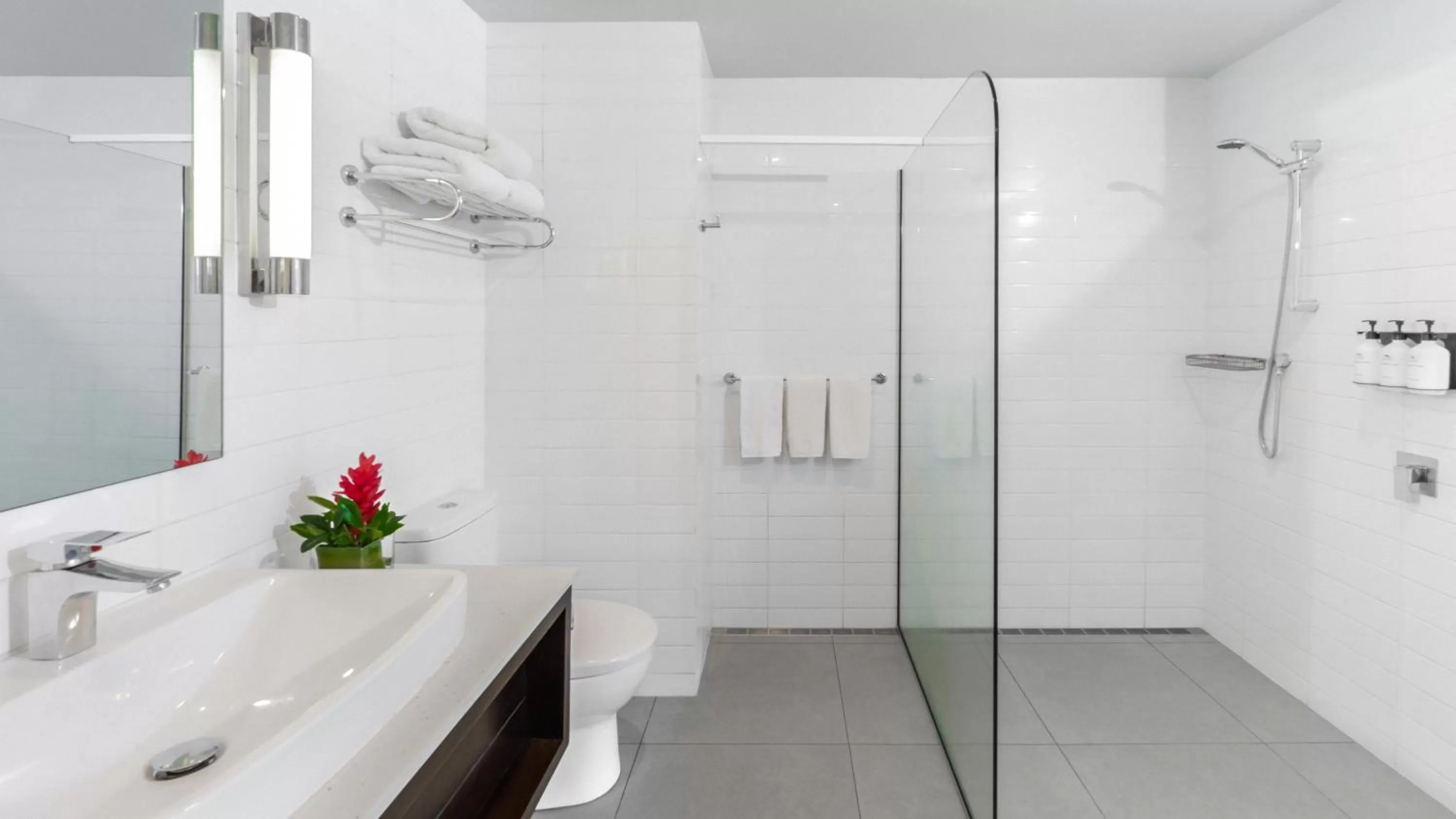 Bathroom in Grand Pacific Hotel