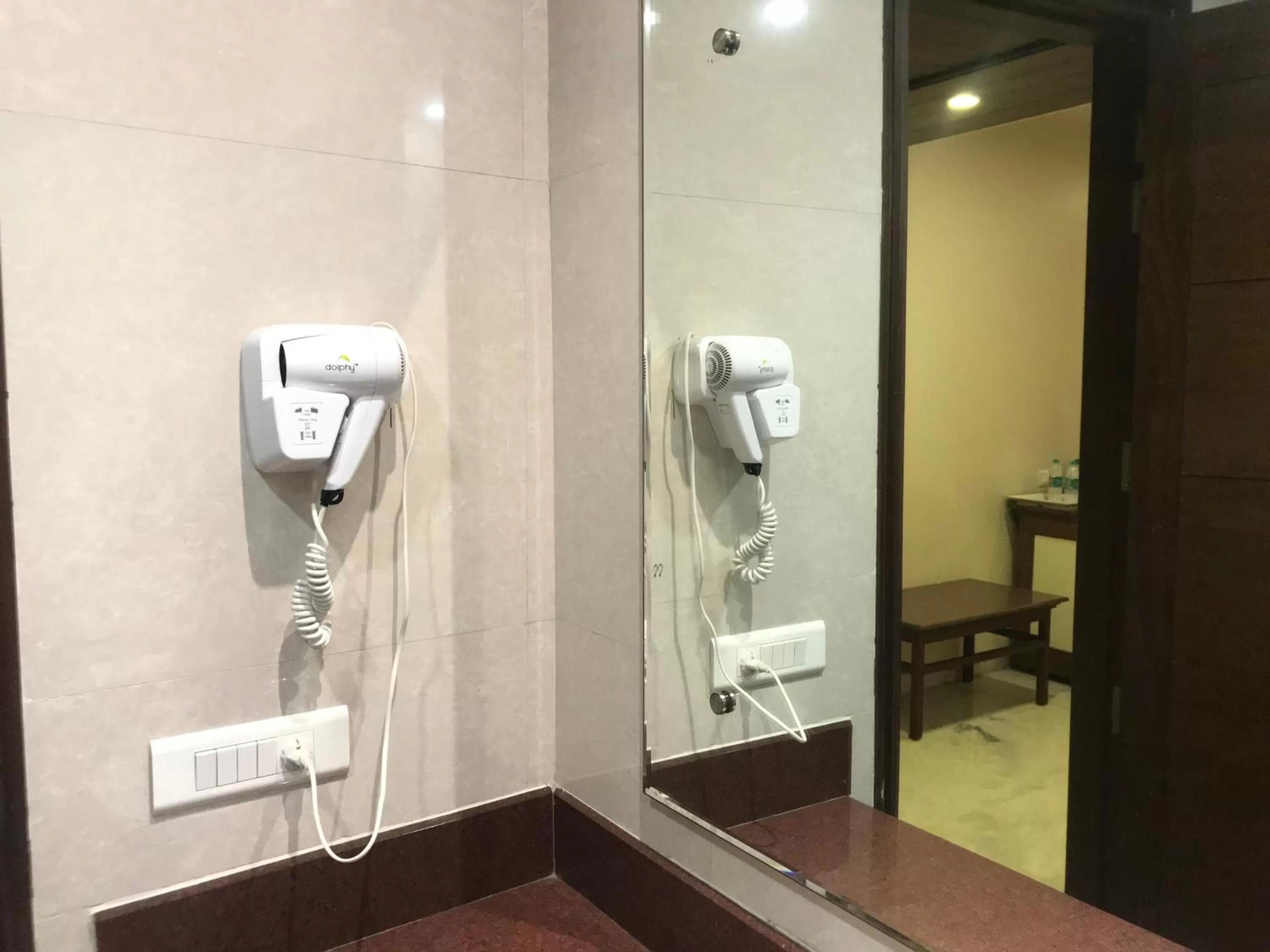 Bathroom in Hotel Leela Grande