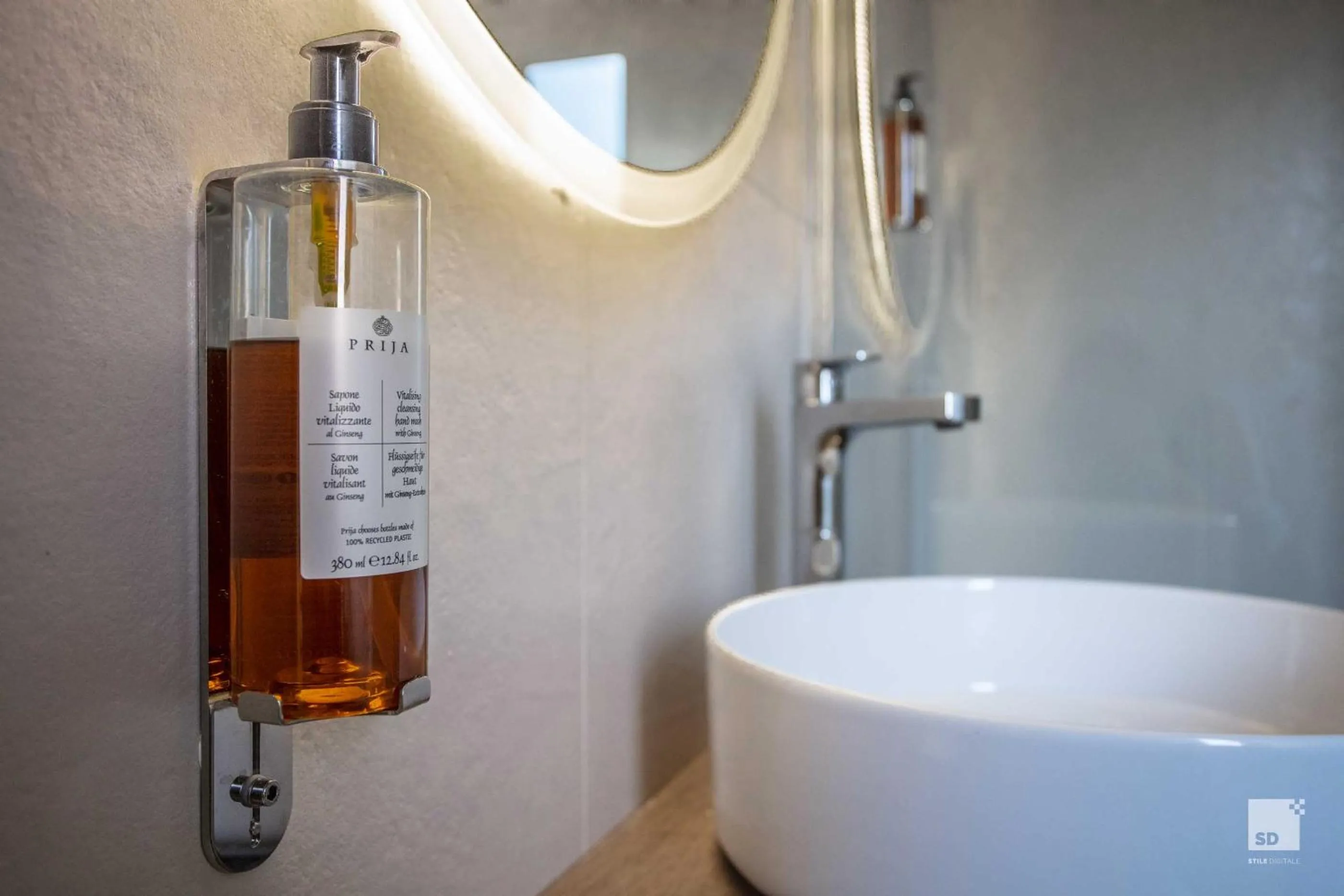 Bathroom in Hotel Regina Elena 57 & Oro Bianco SPA