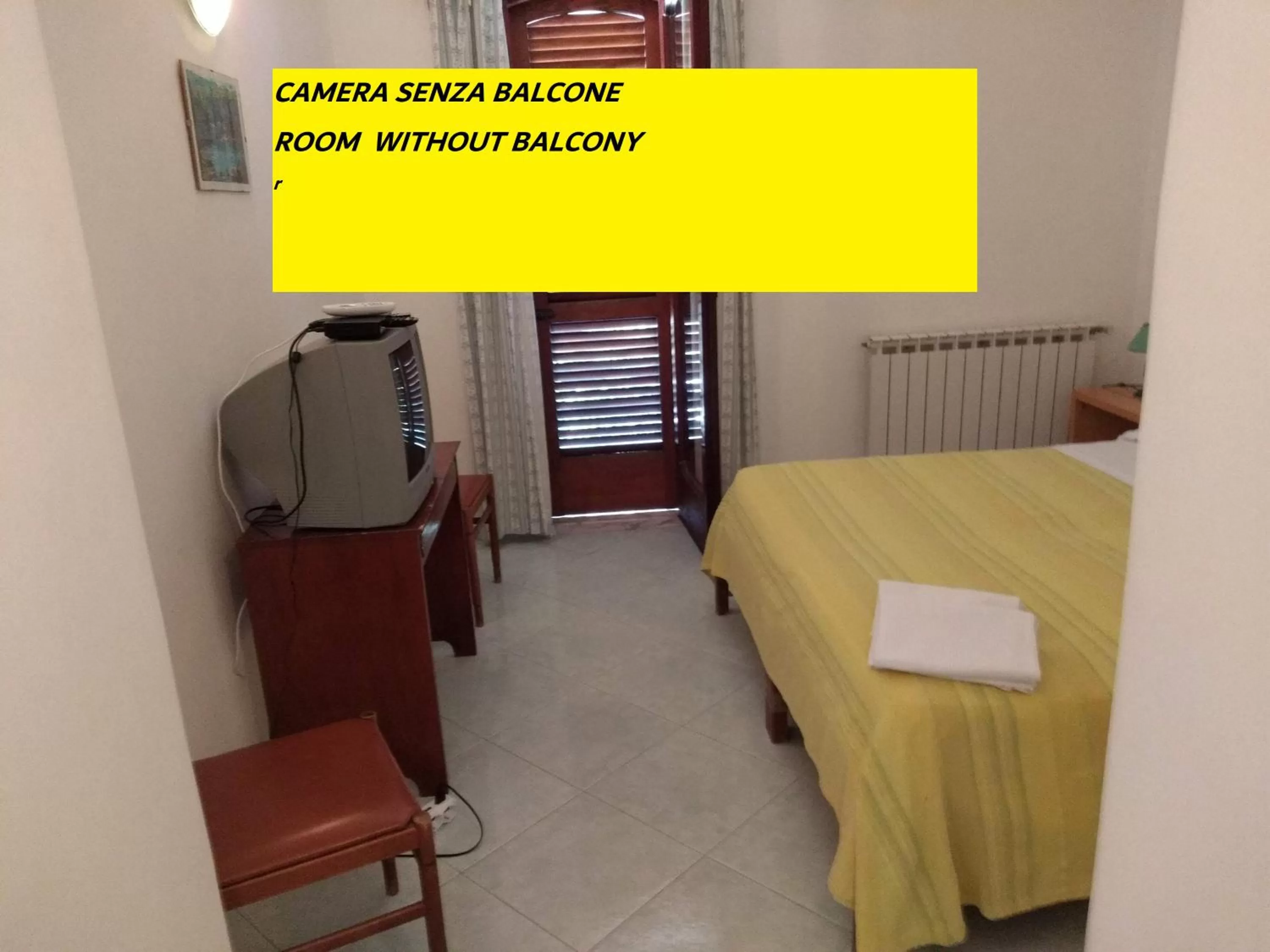 Budget Double Room in Villa Thomas BB conduzione familiare
