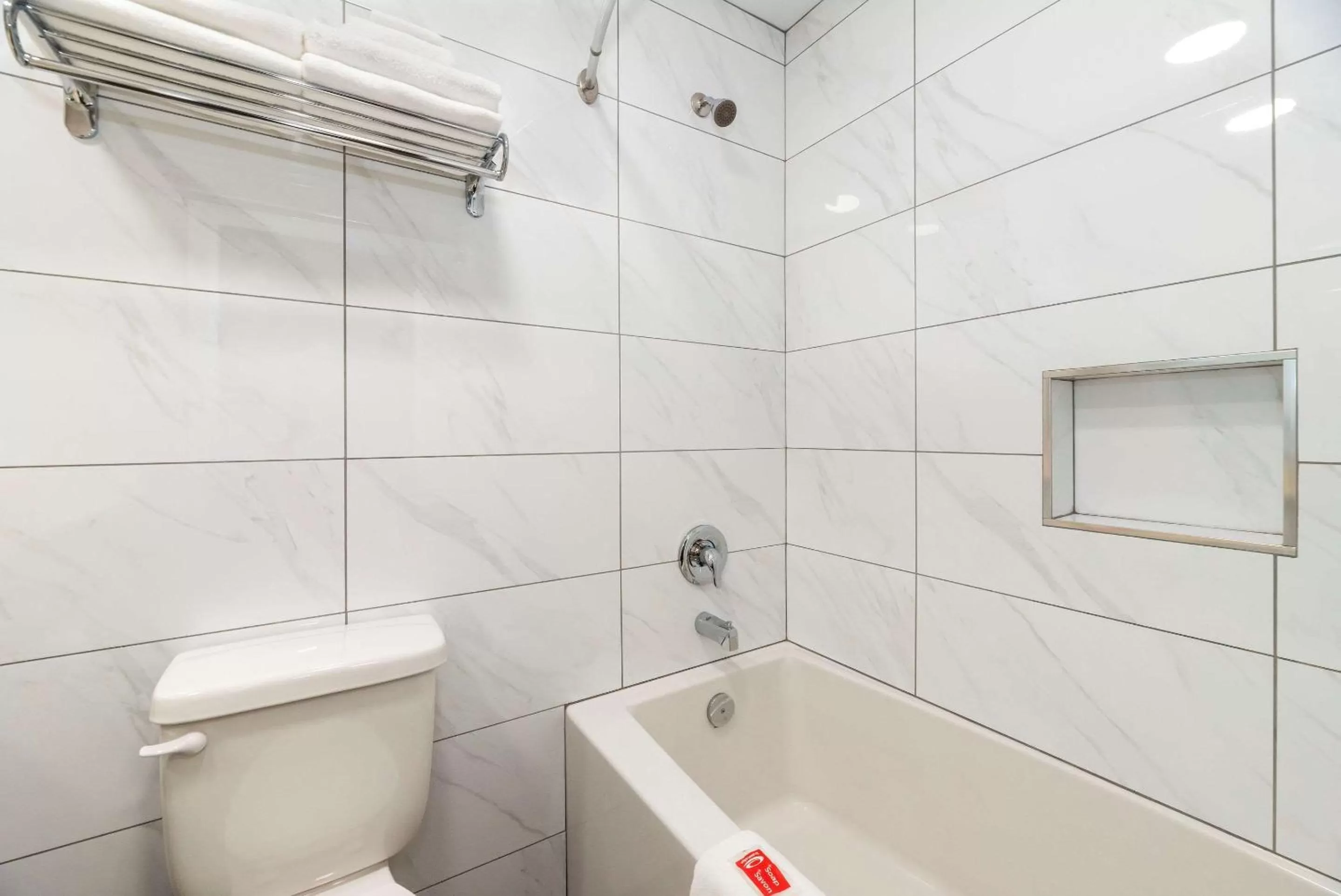 Bathroom in Econo Lodge