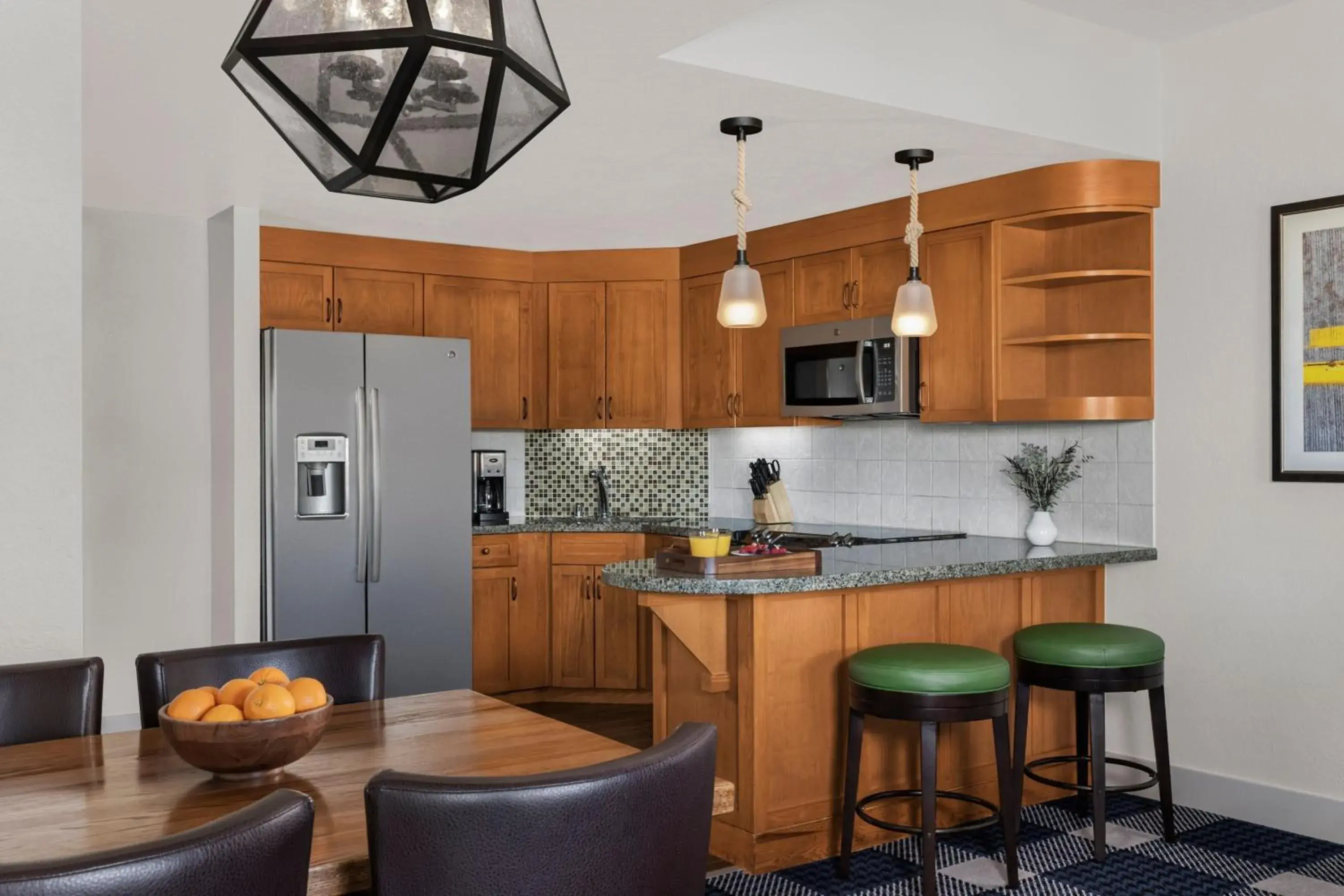 Restaurant/places to eat, Kitchen/Kitchenette in Marriott Grand Residence Club, Lake Tahoe