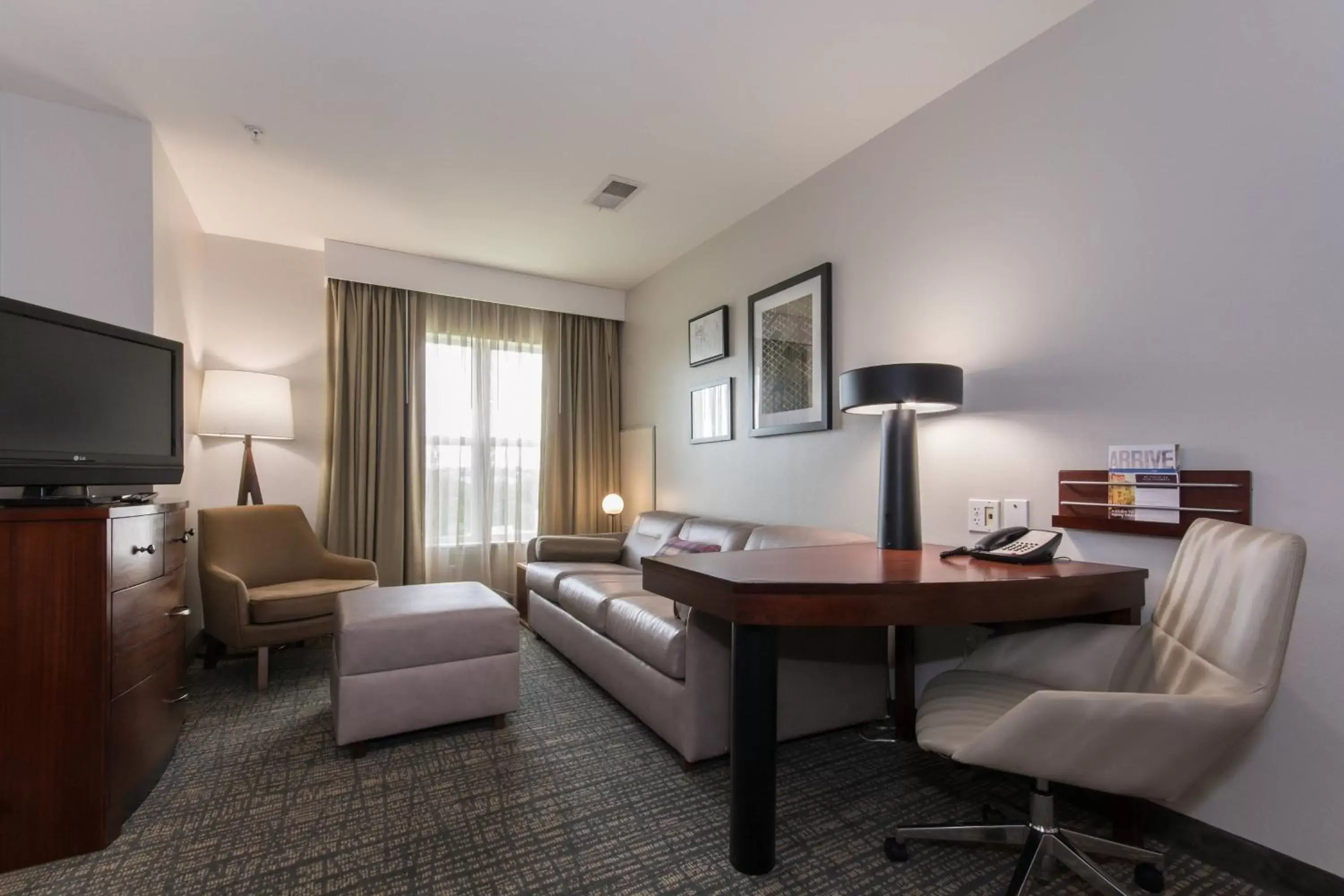 Living room, Seating Area in Residence Inn Charlotte Concord