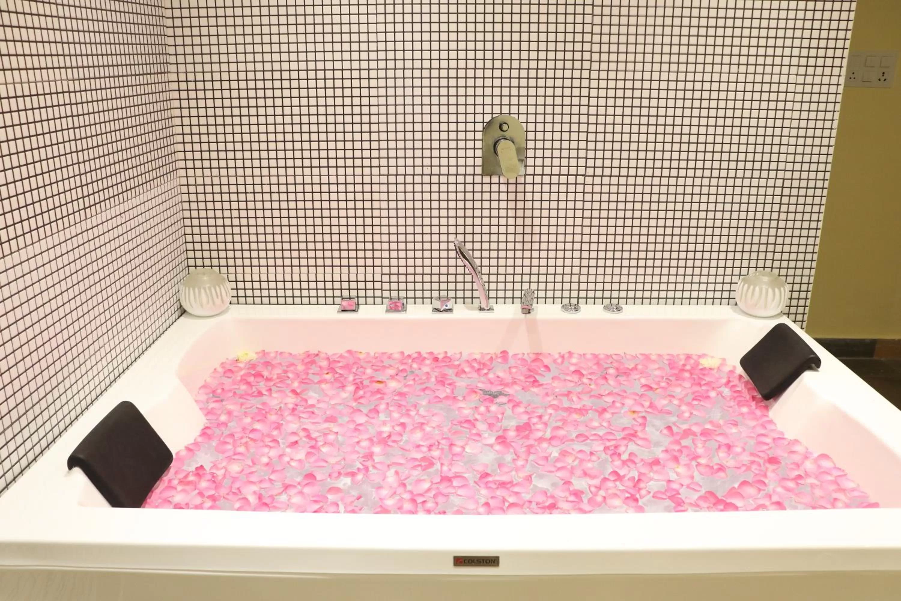 Spa and wellness centre/facilities in jüSTa Sajjangarh Resort & Spa, Udaipur