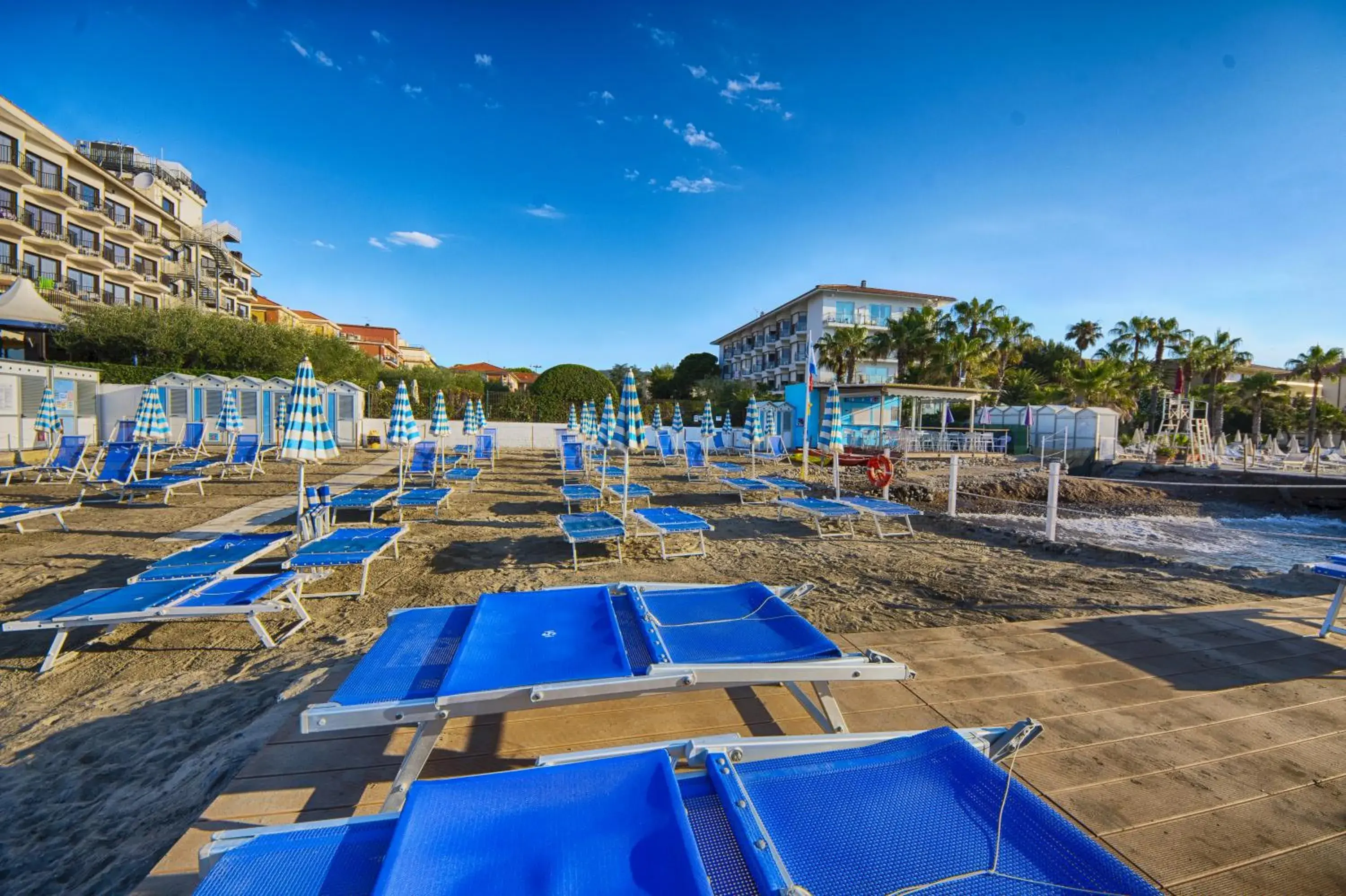 Beach, Swimming Pool in Hotel Splendid