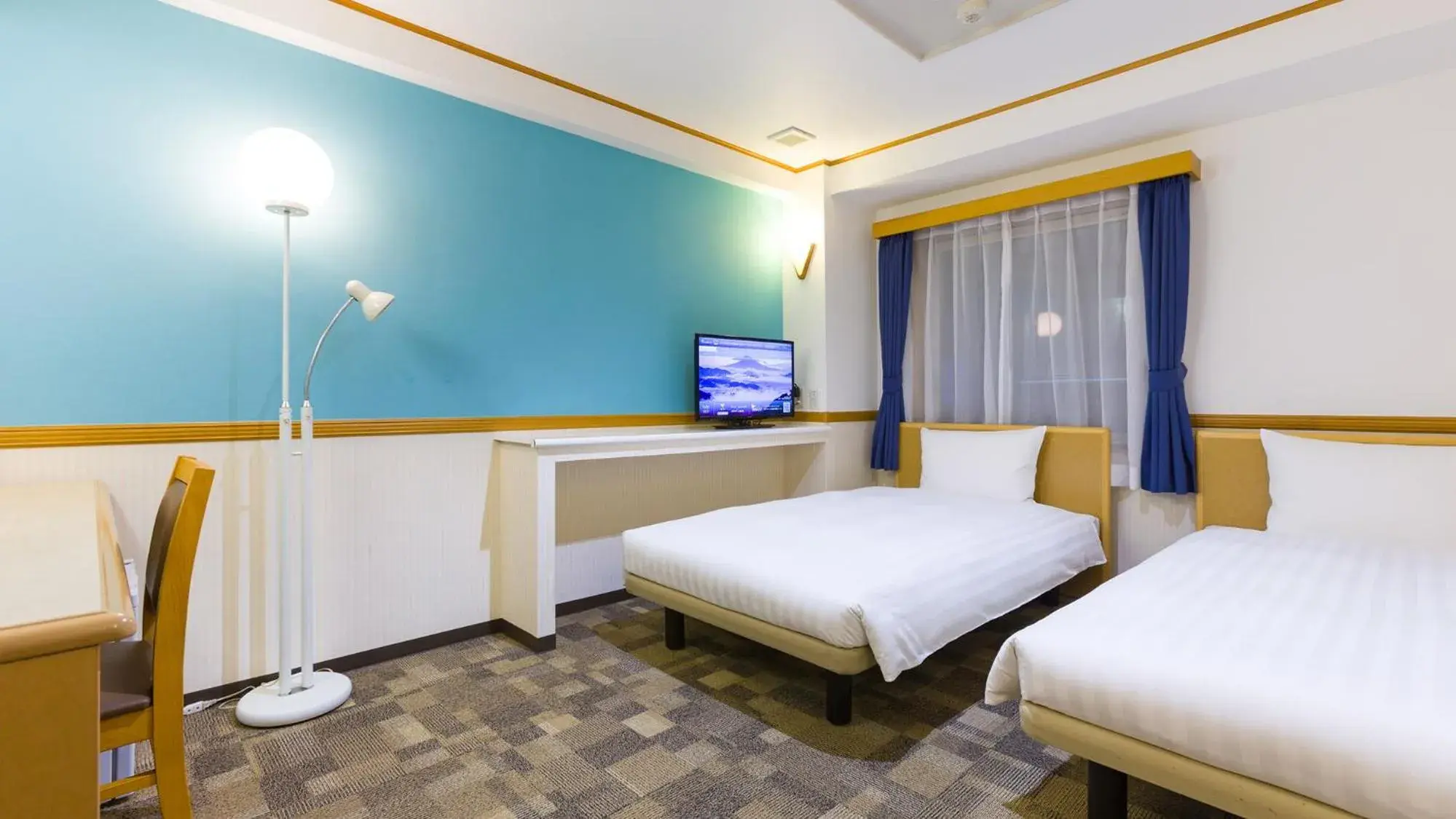 Bedroom, Bed in Toyoko Inn Yokohama Stadium Mae No 1 Bedroom, Bed in Toyoko Inn Yokohama Stadium Mae No 1