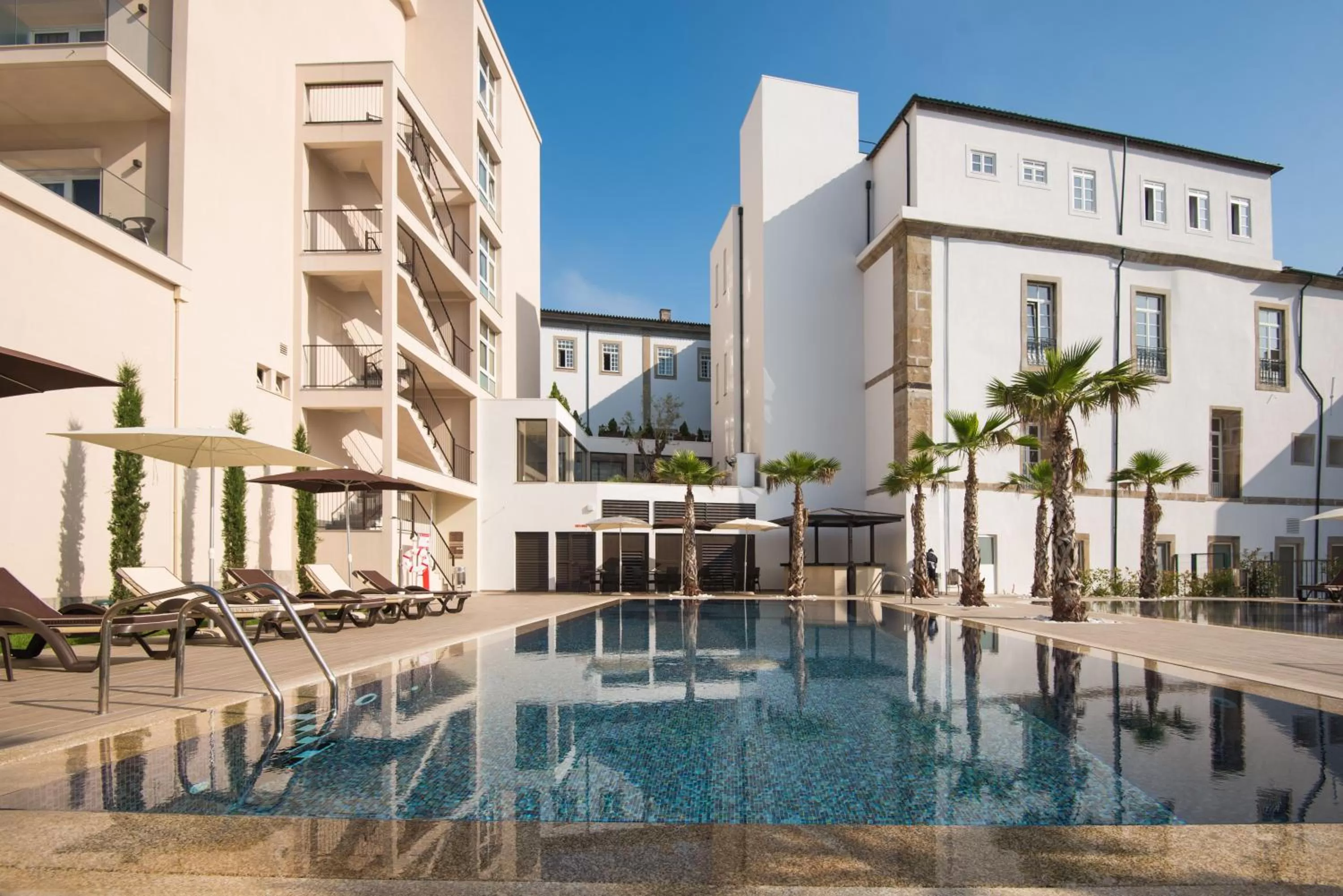 Swimming pool in Vila Gale Collection Braga