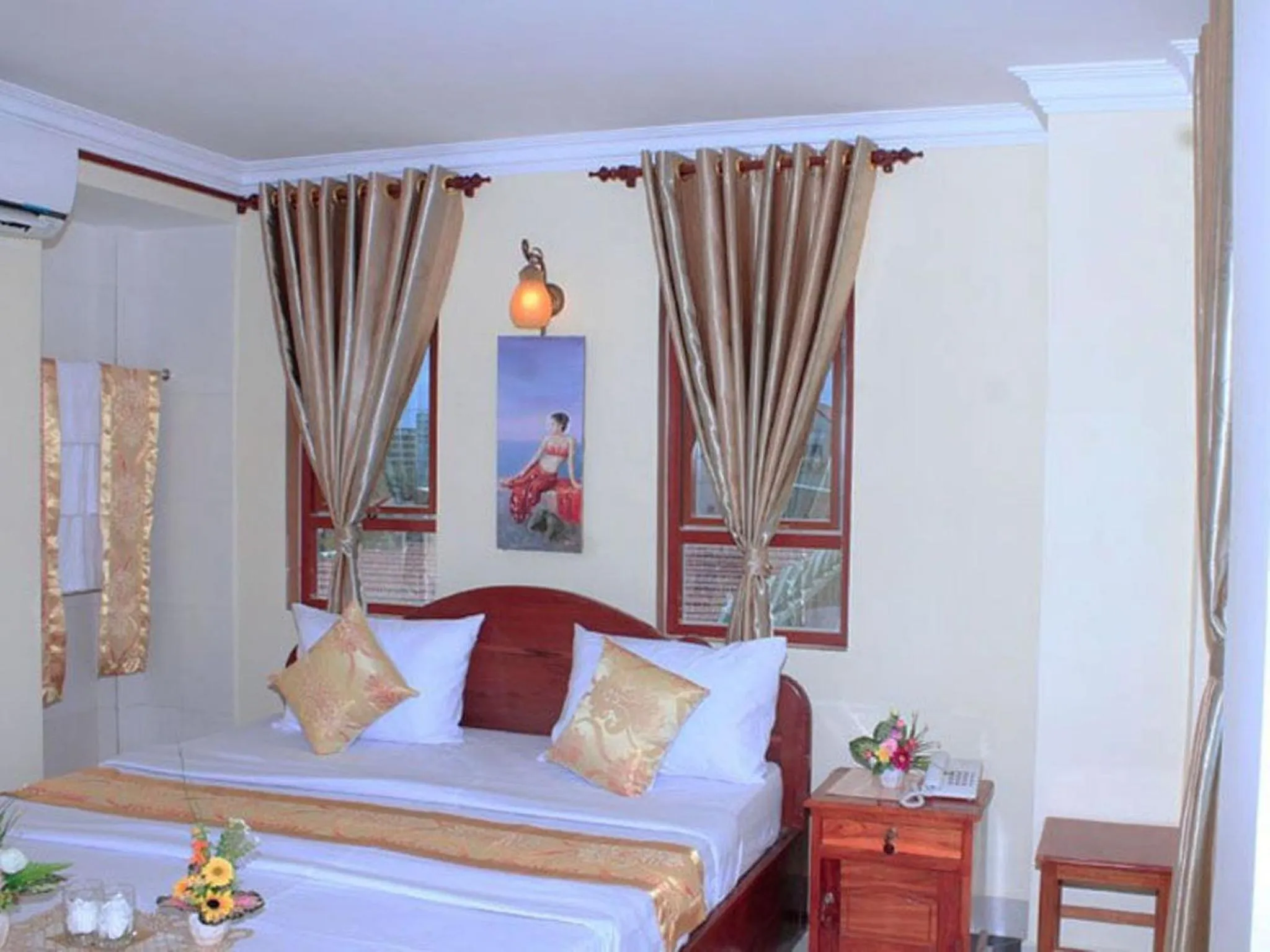 Bed in Spean Meas Hotel