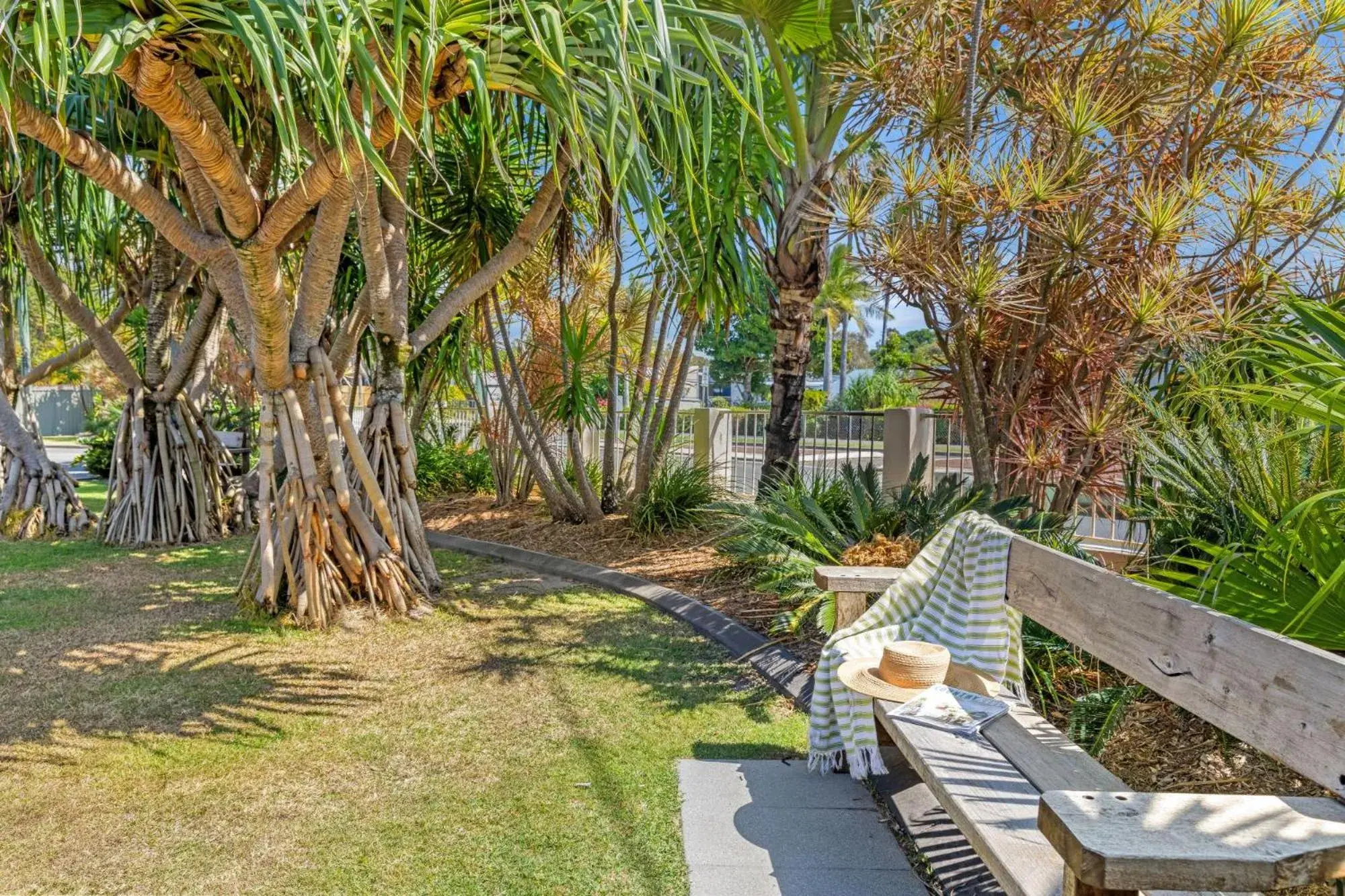 Garden in Pottsville Beach Motel