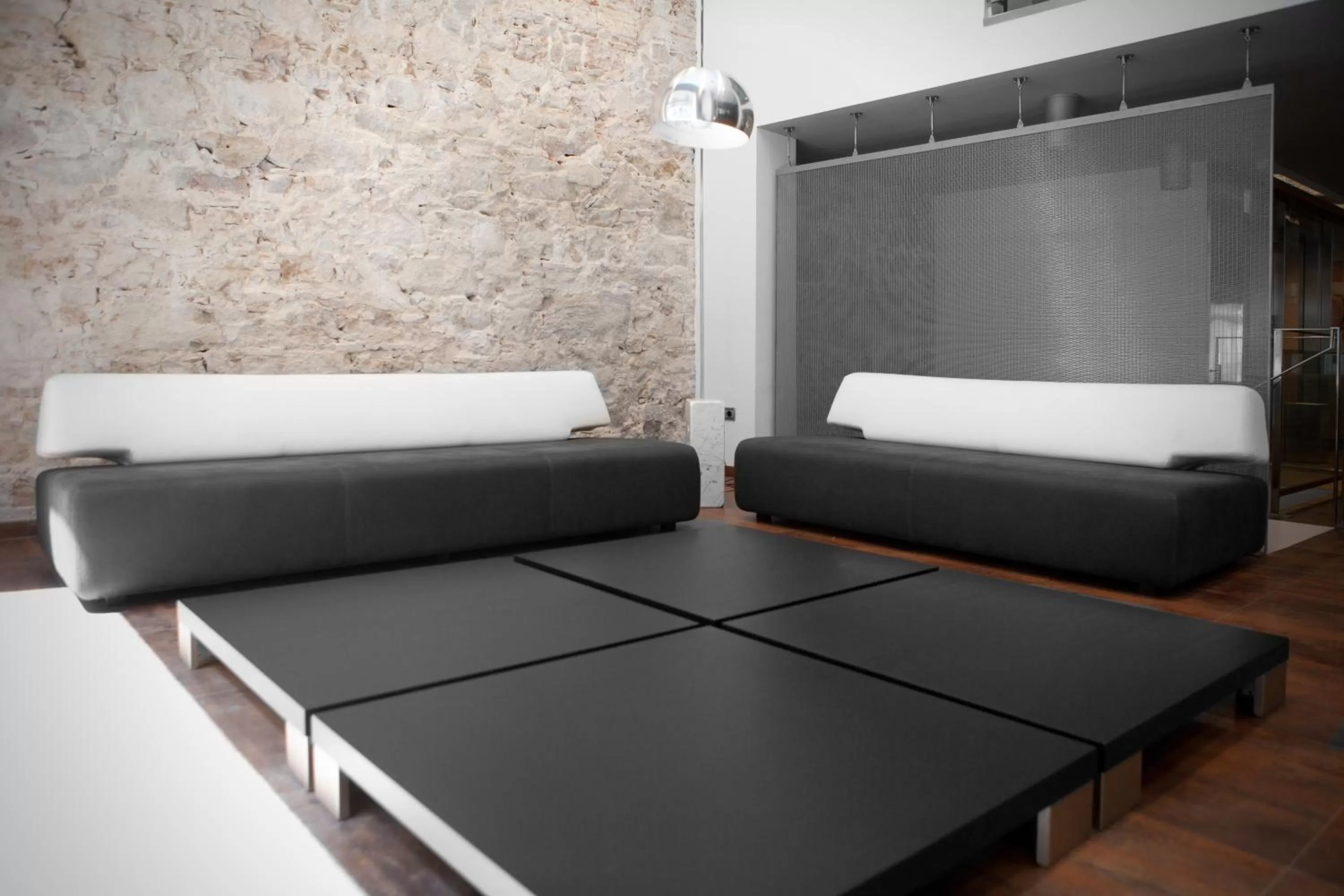 Lobby or reception, Bed in Onix Liceo