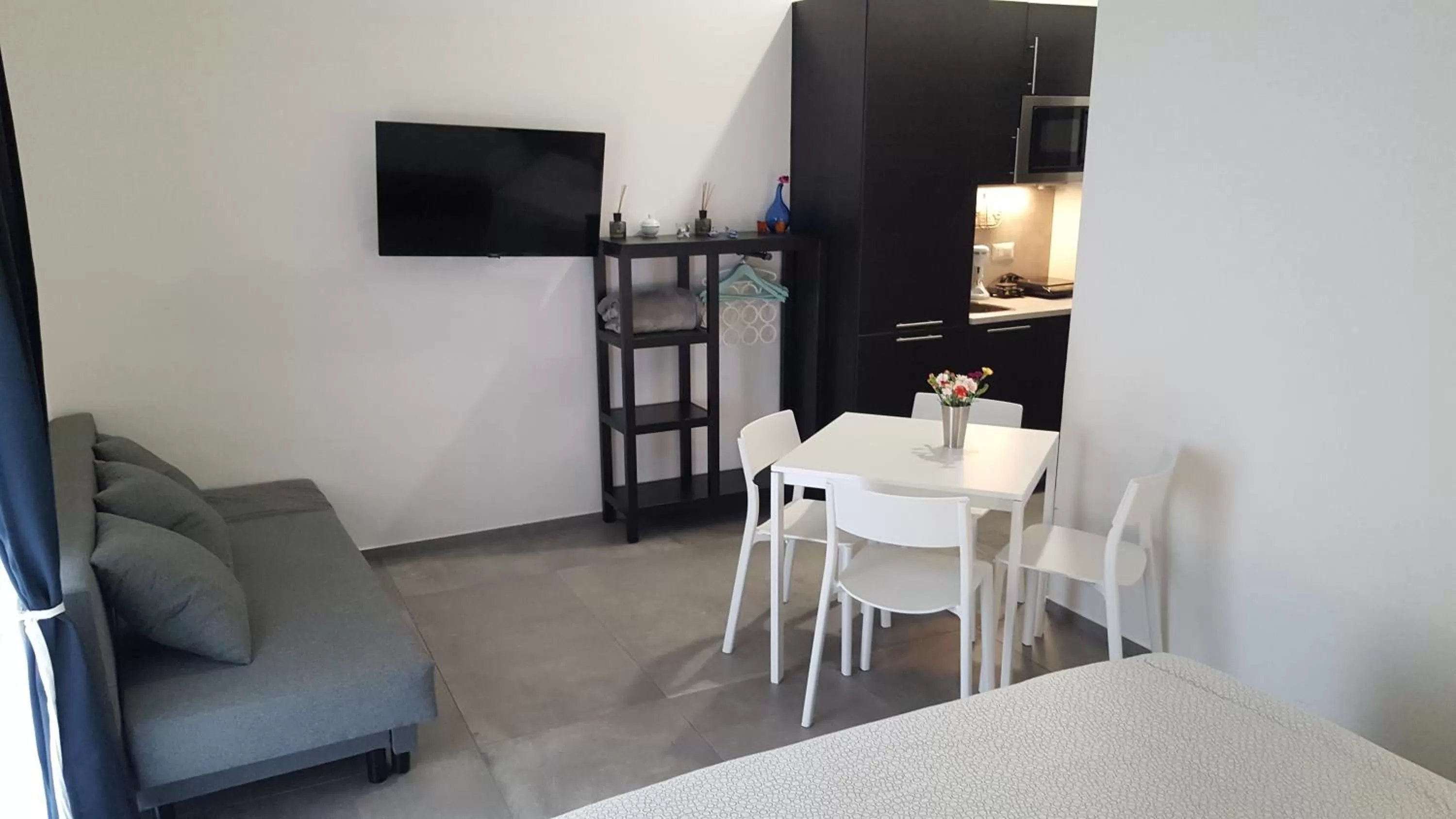 Living room in ALYSSA HOUSE