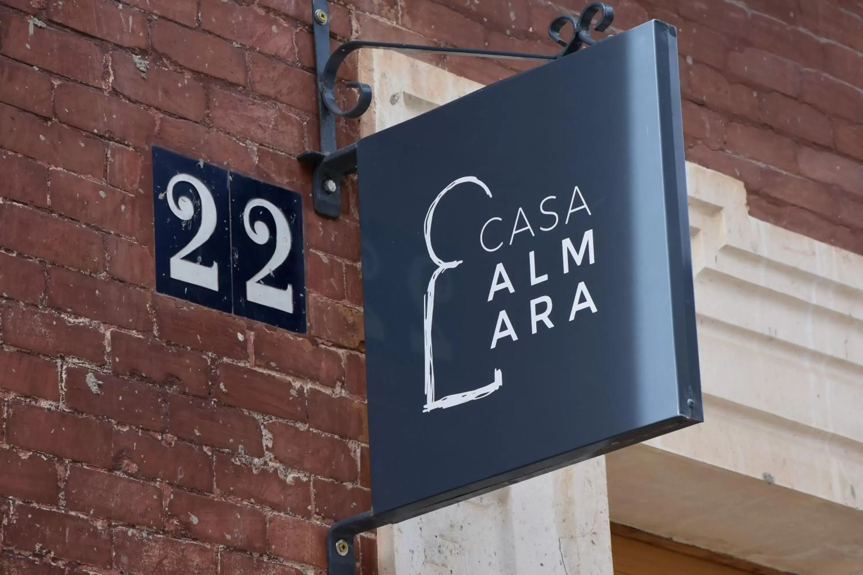Property logo or sign in Casa Almara