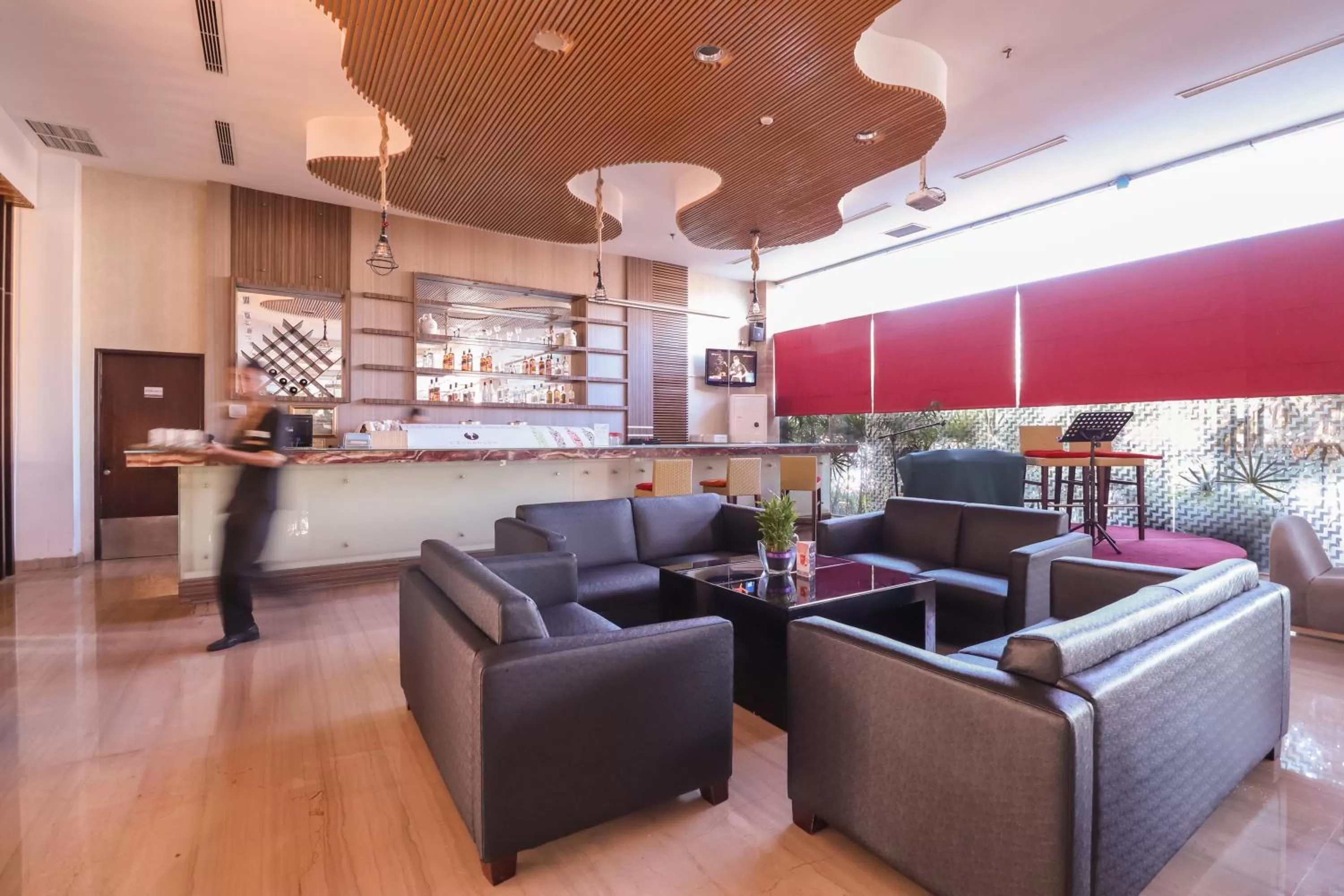 Restaurant/places to eat in Mercure Pontianak City Center