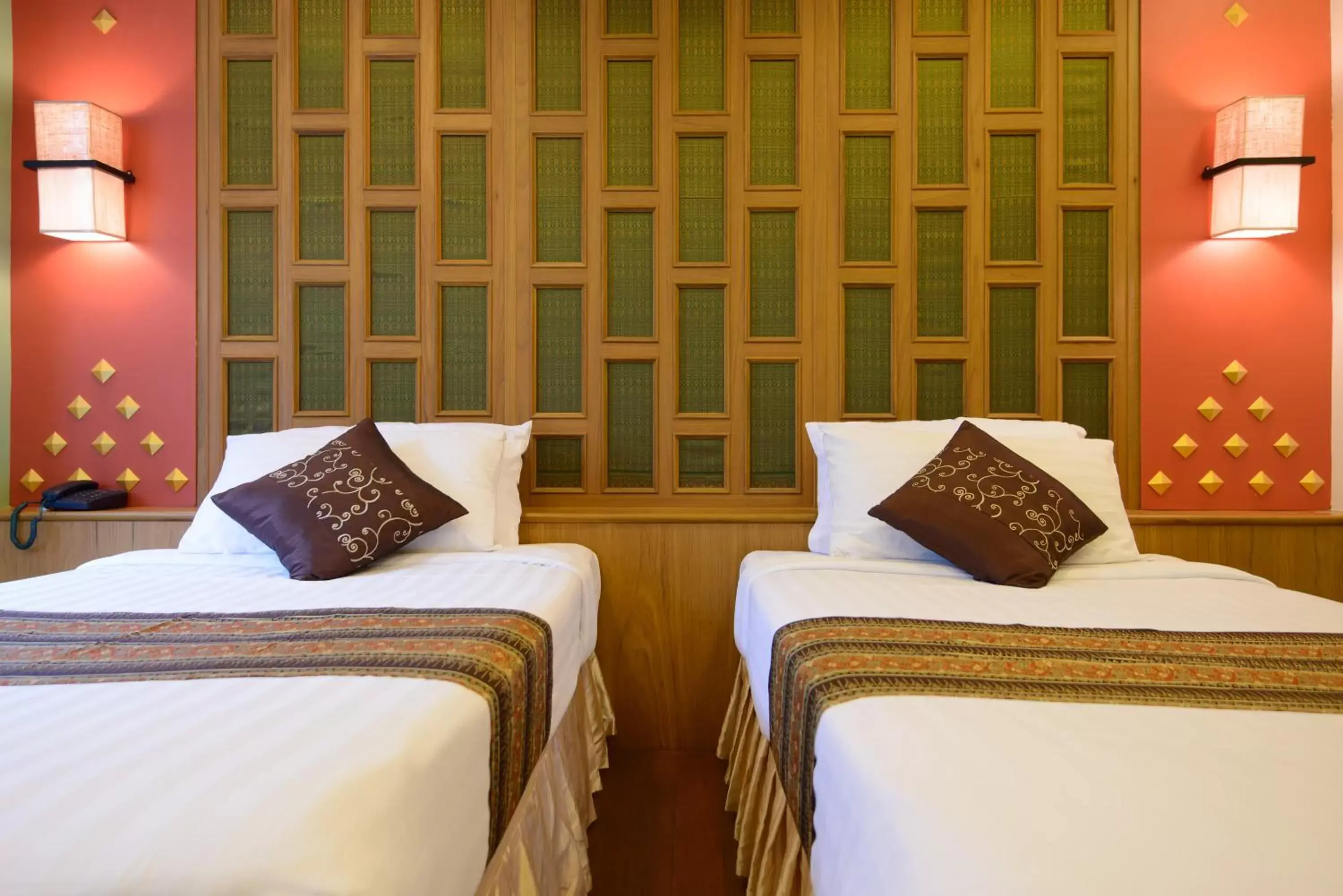 Bed in Golden House Bed in Golden House