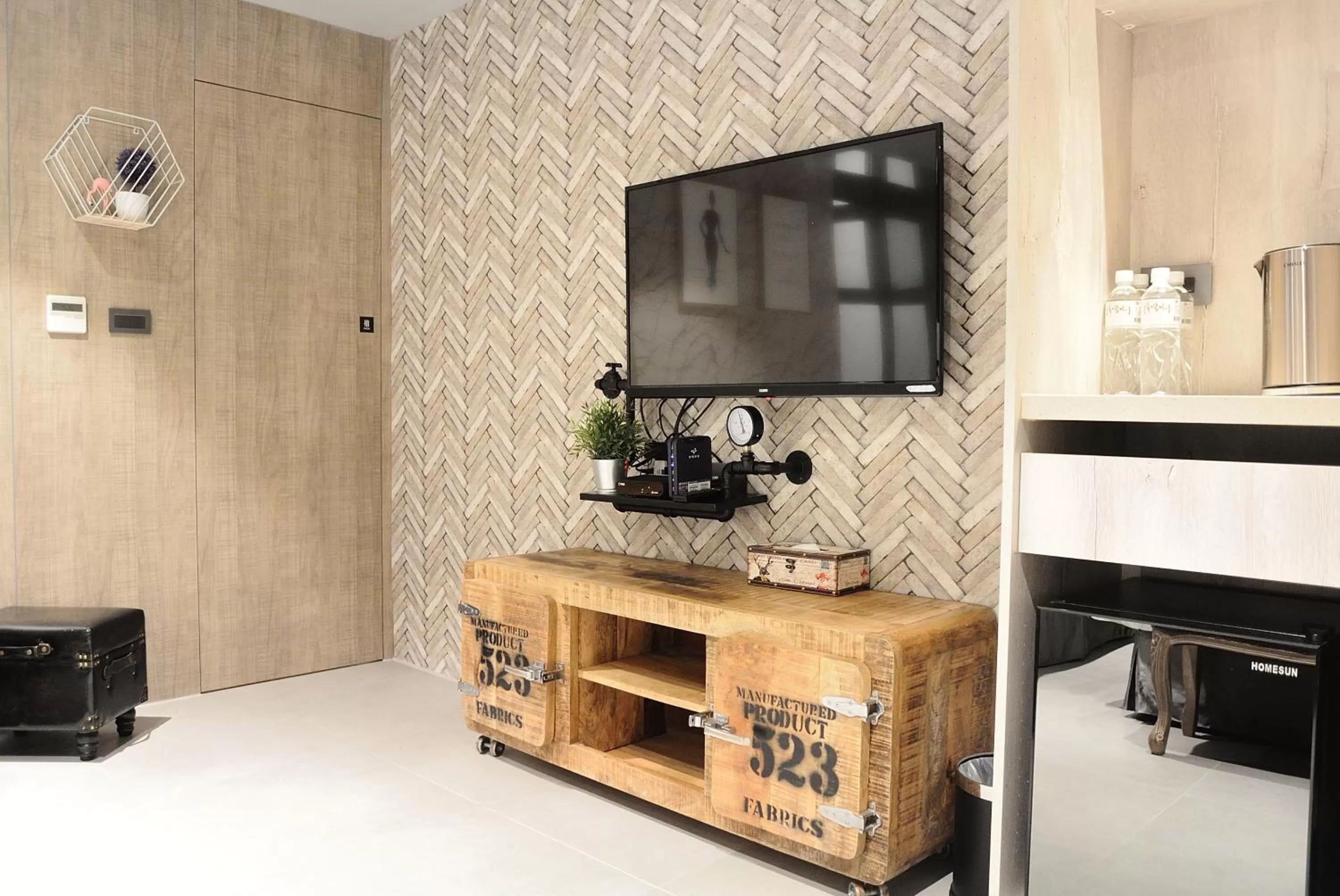 TV and multimedia in K HOTEL