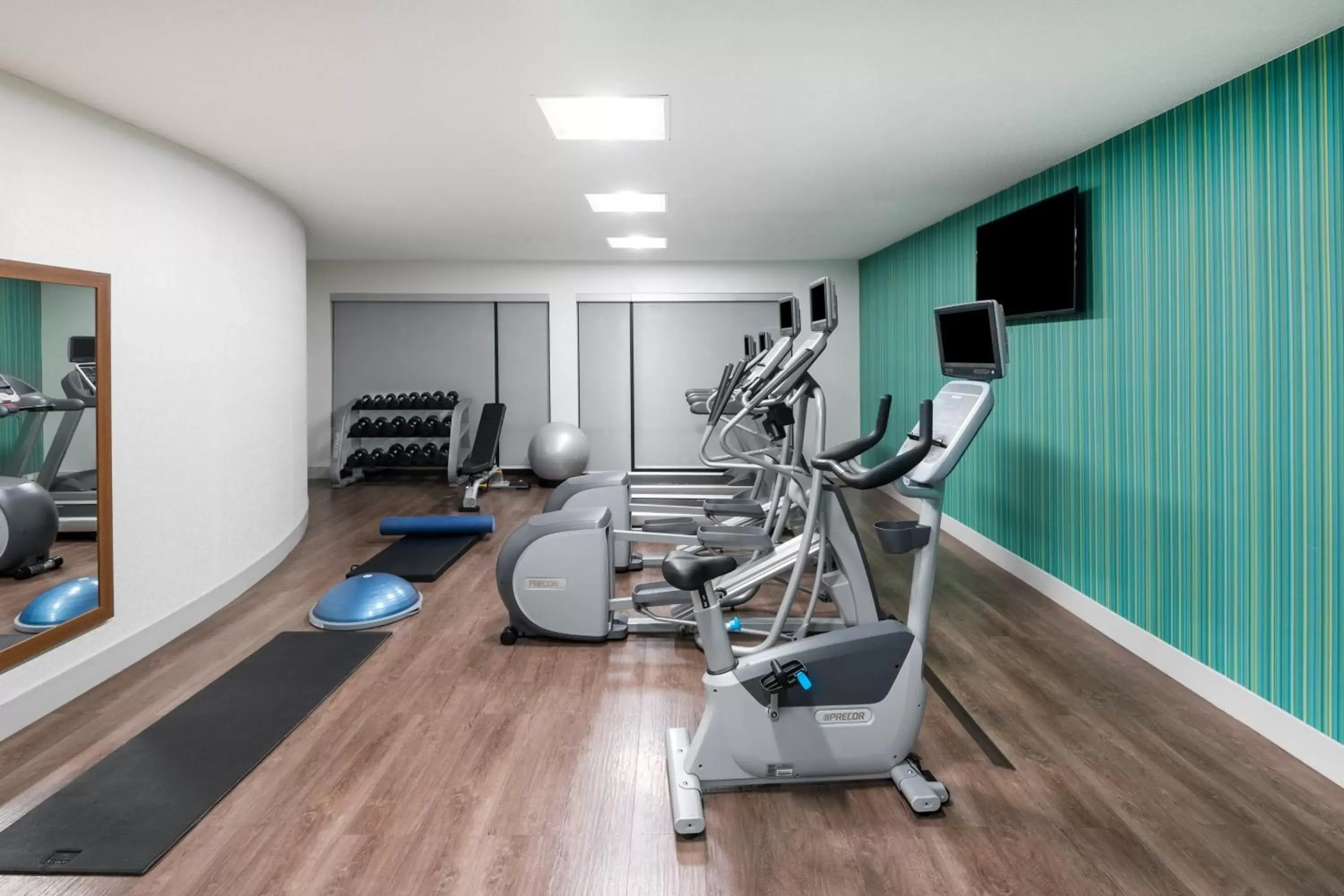 Fitness centre/facilities, Fitness Center/Facilities in Holiday Inn Express & Suites Lakeland South, an IHG Hotel