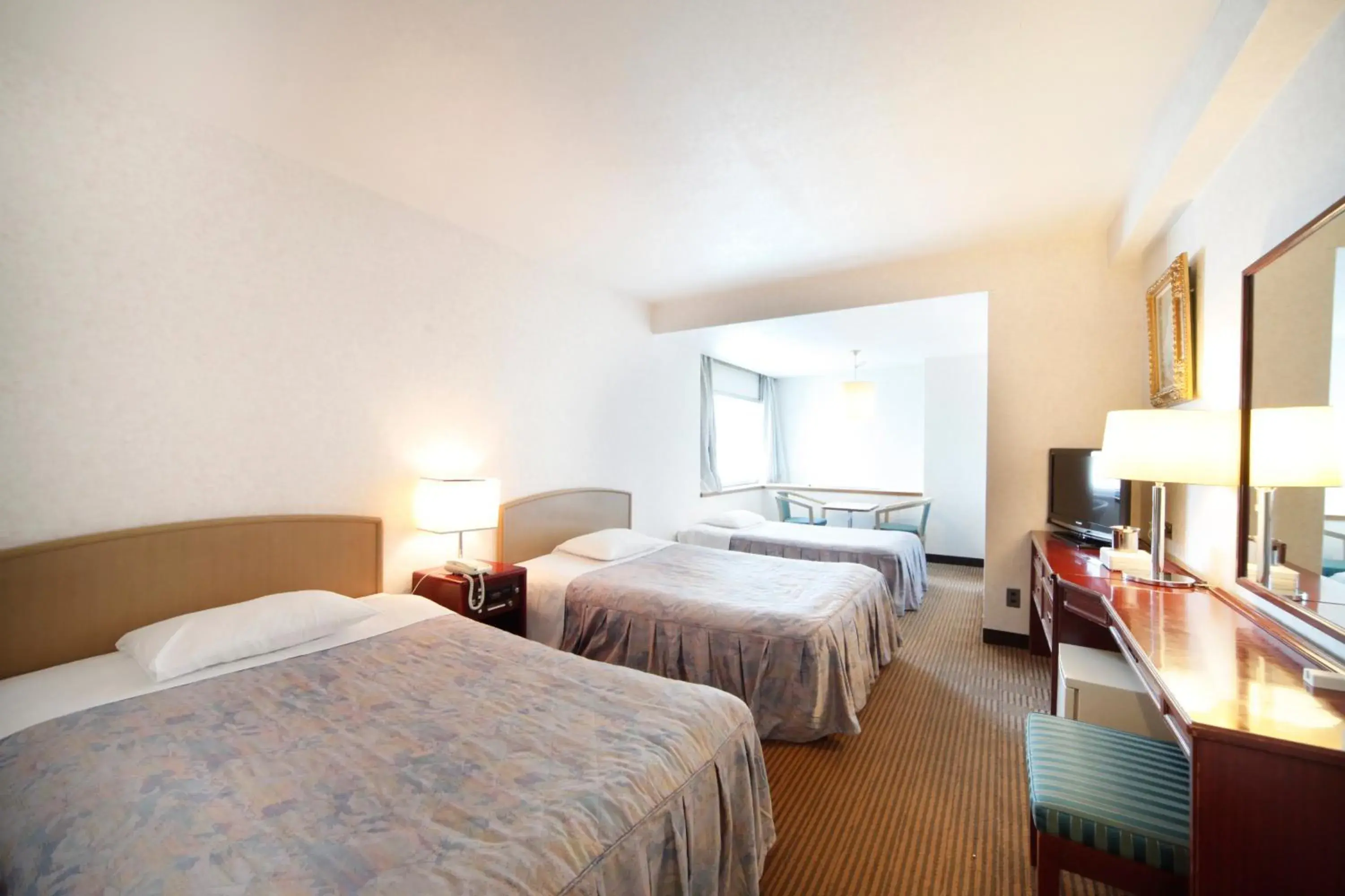 Photo of the whole room, Bed in Narita Airport Rest House