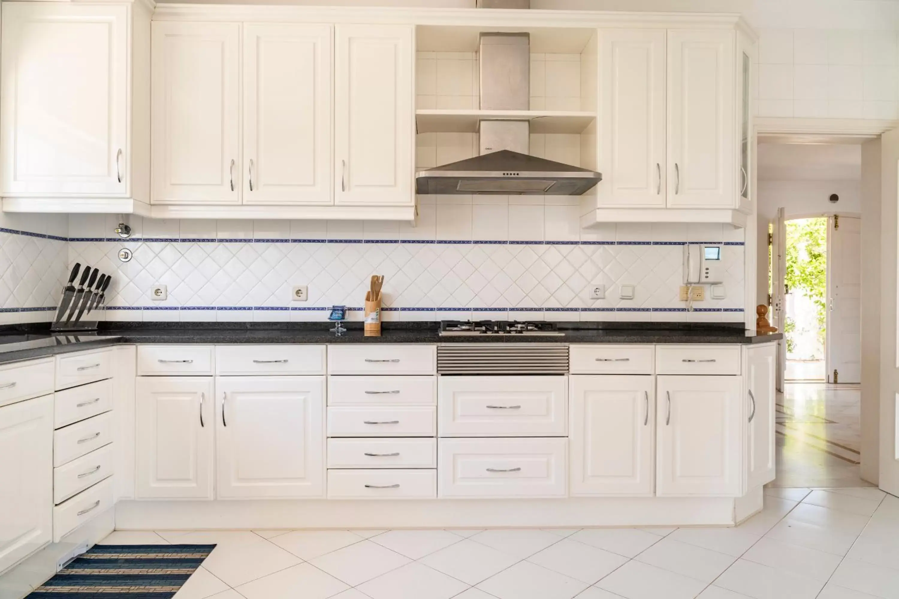 Kitchen/Kitchenette in Villa Privée Cascais