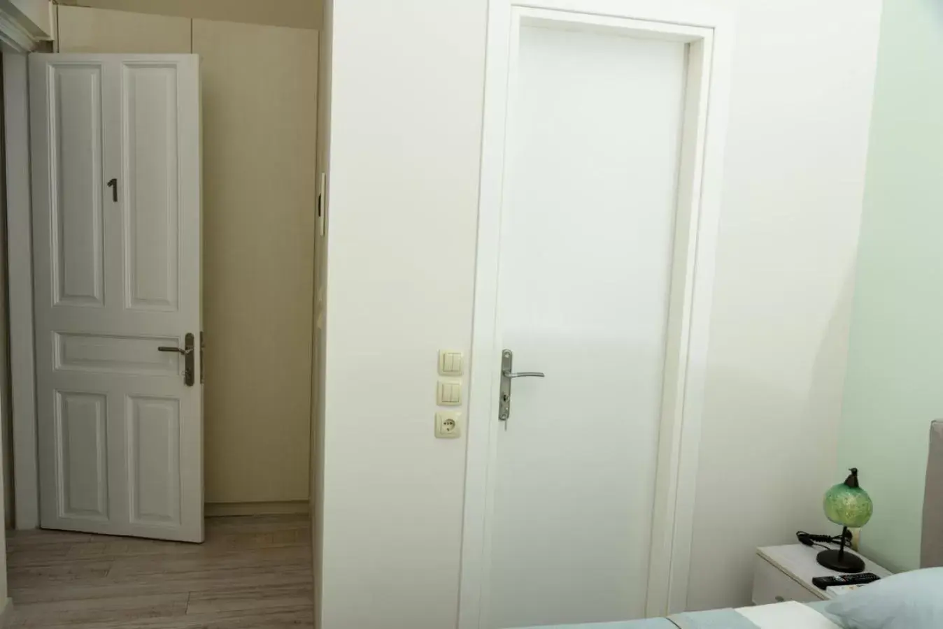 Bedroom, Bathroom in Theasis Athens