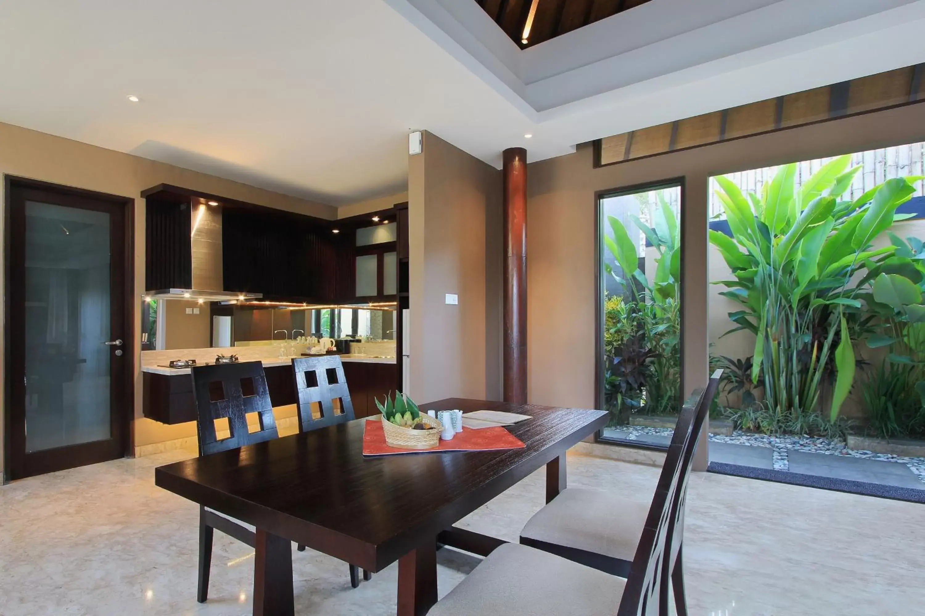 kitchen in Ulu Segara Luxury Suites & Villas