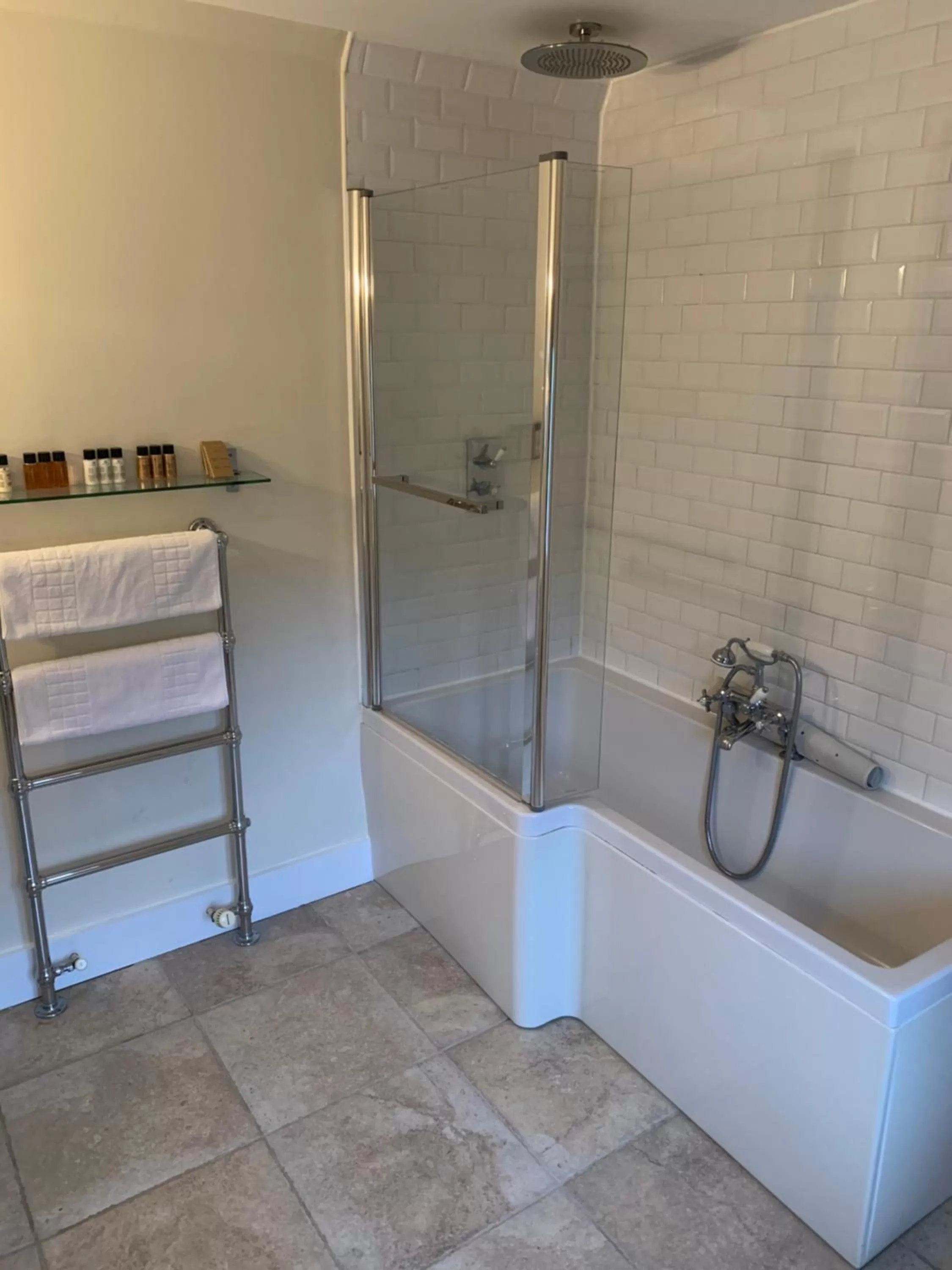 Bathroom in The Stag and Huntsman at Hambleden