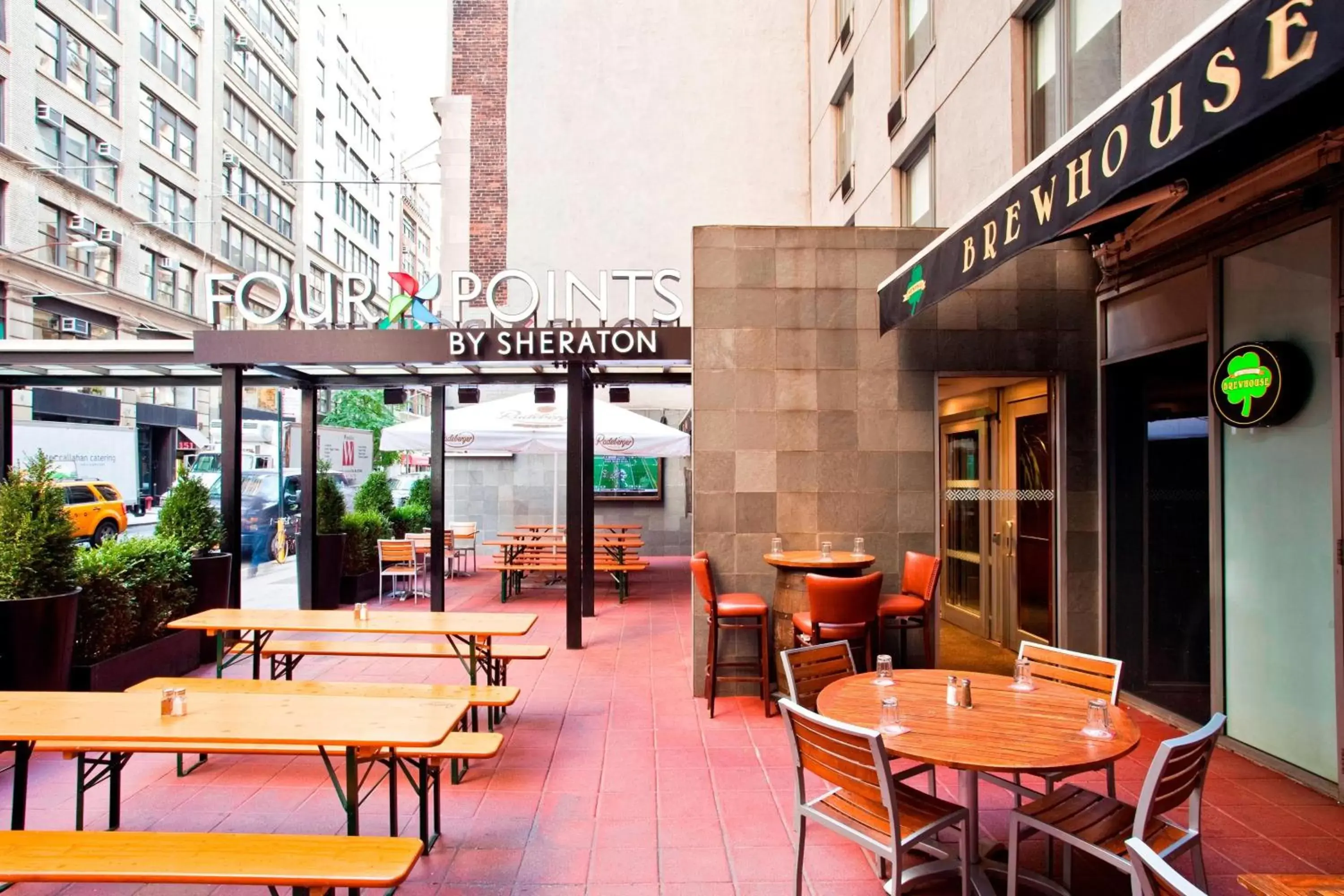 Property building, Restaurant/Places to Eat in Four Points by Sheraton Manhattan Chelsea