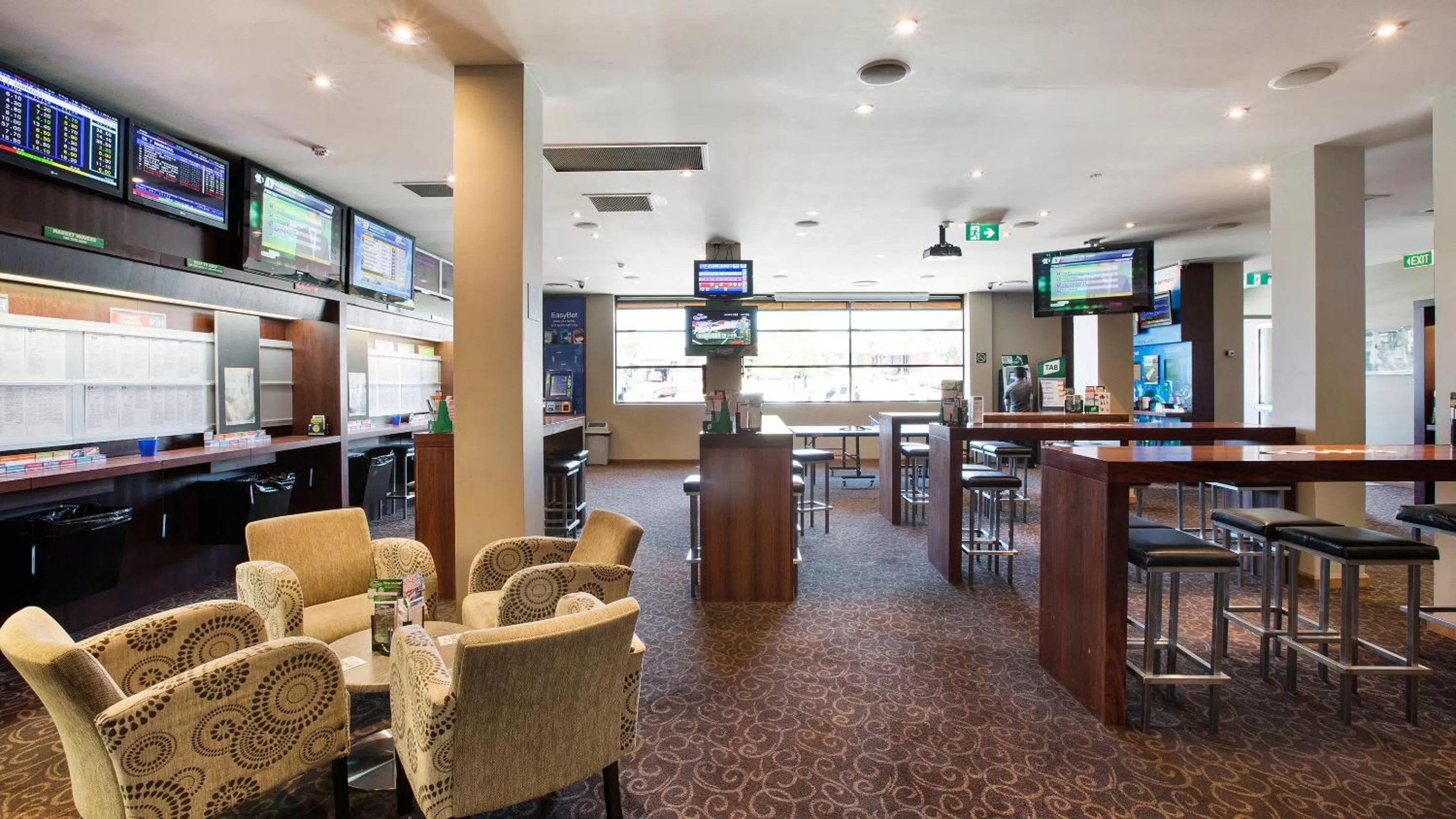 Lounge or bar in Nightcap at Pritchards Hotel