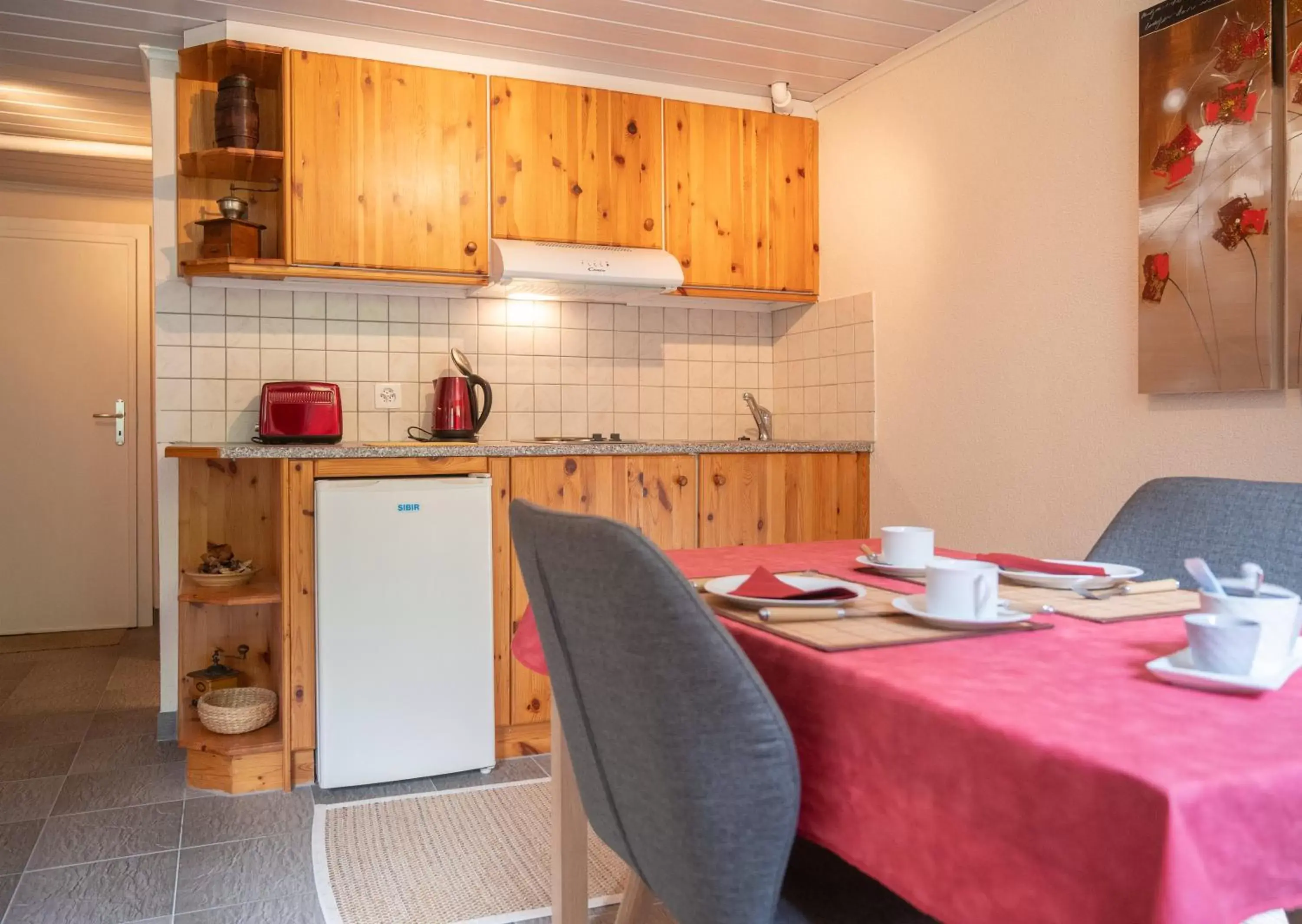 Kitchen or kitchenette, Kitchen/Kitchenette in Chambre d'hôtes La Choume