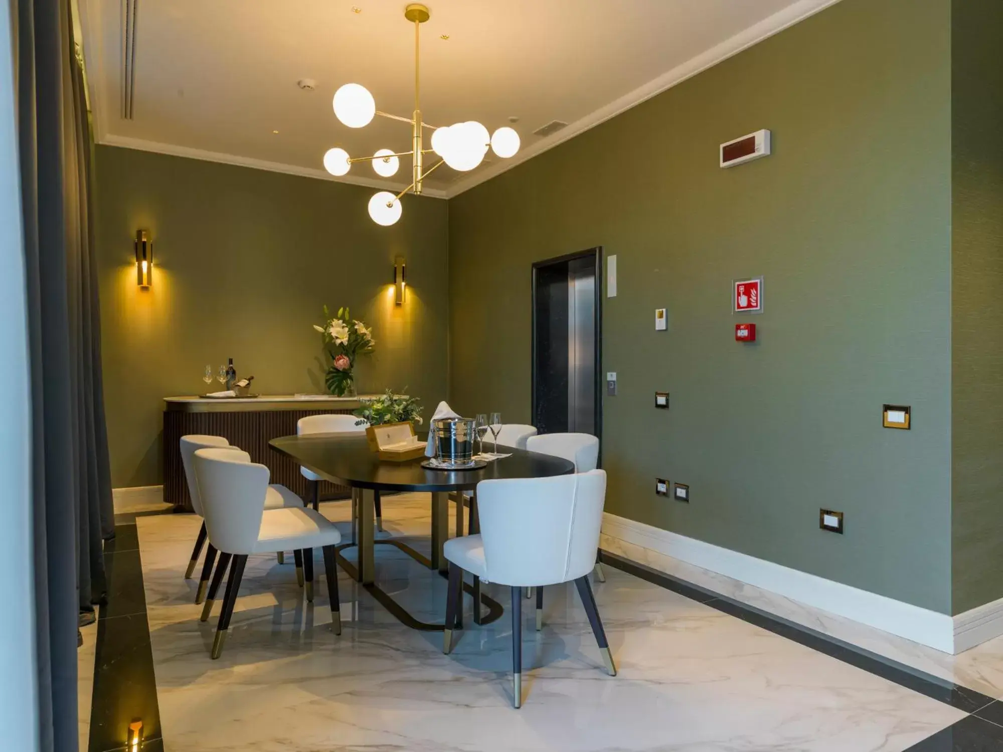 Living room, Dining Area in Grand Hotel Castrocaro Longlife Formula