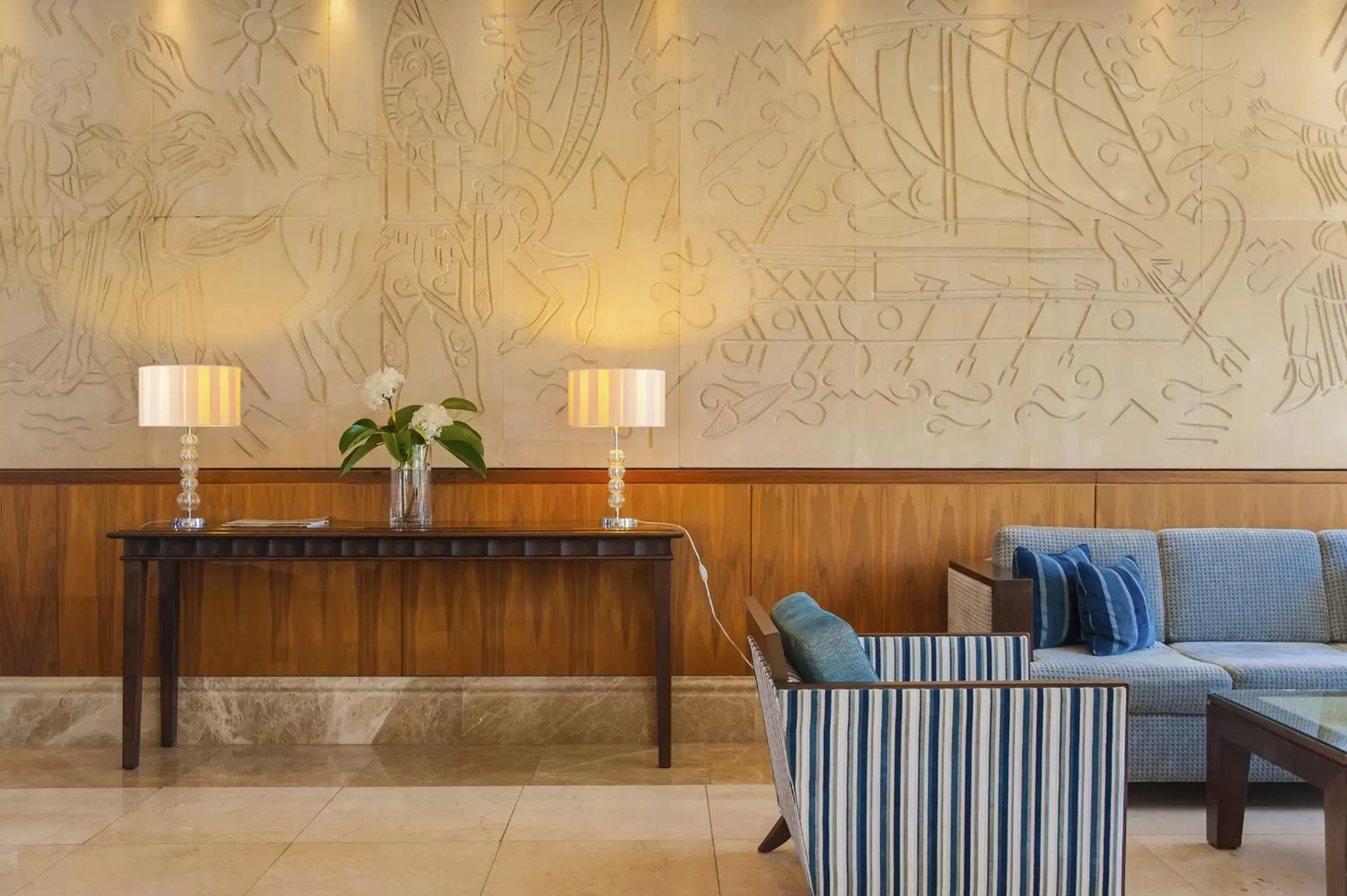 Lobby or reception in Ajax Hotel