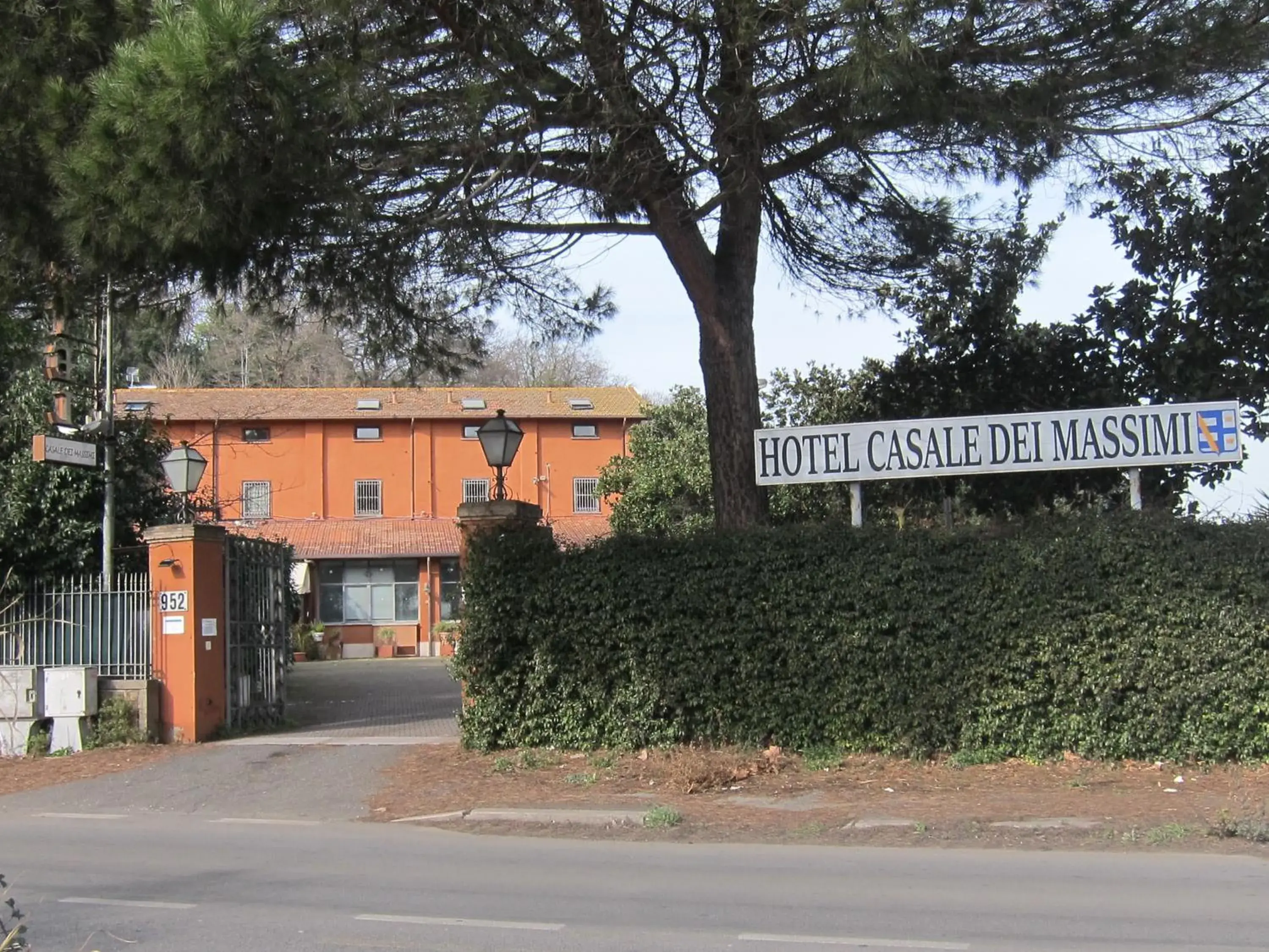 Facade/entrance, Property Building in Hotel Casale dei Massimi