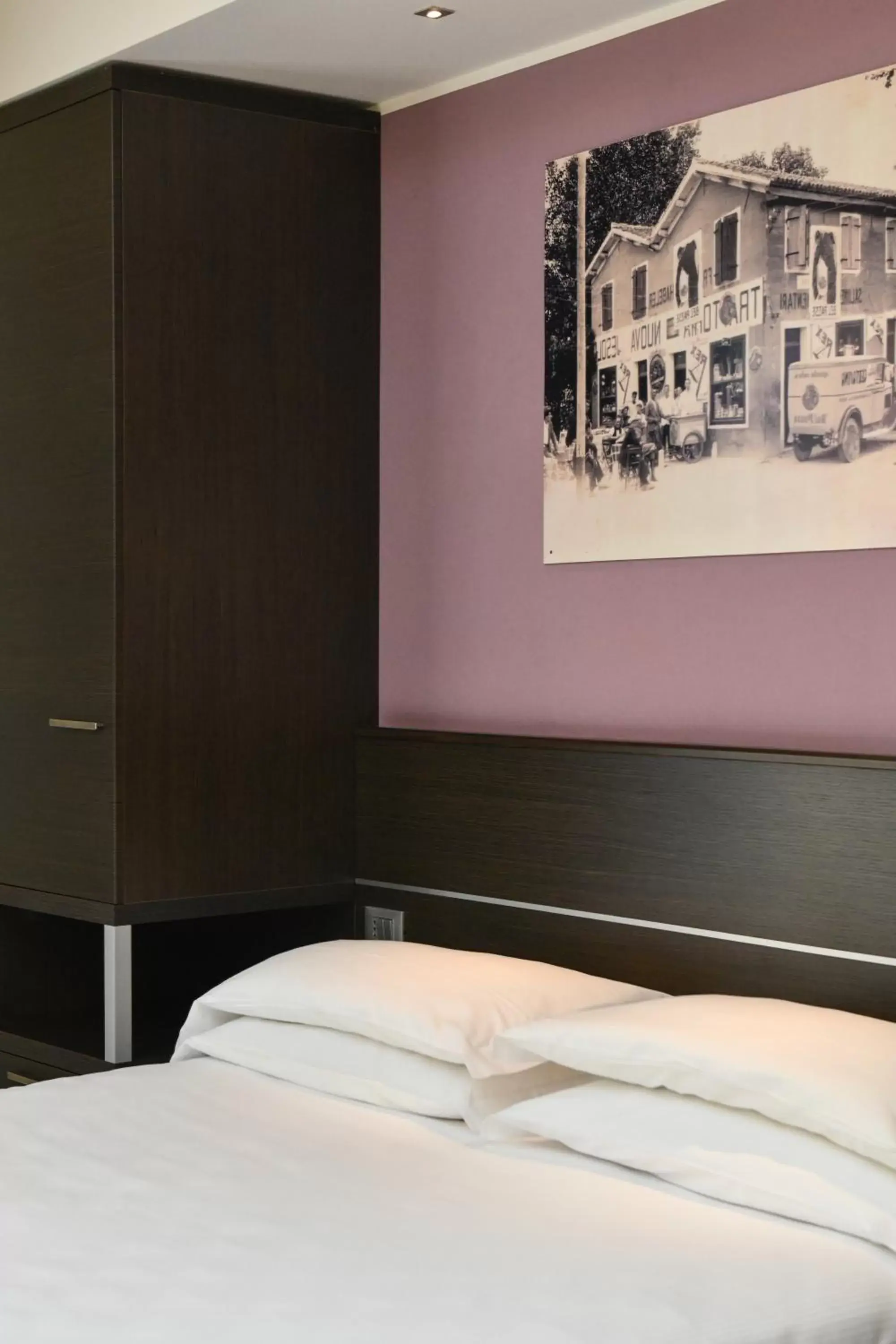 Bed in Hotel Vienna