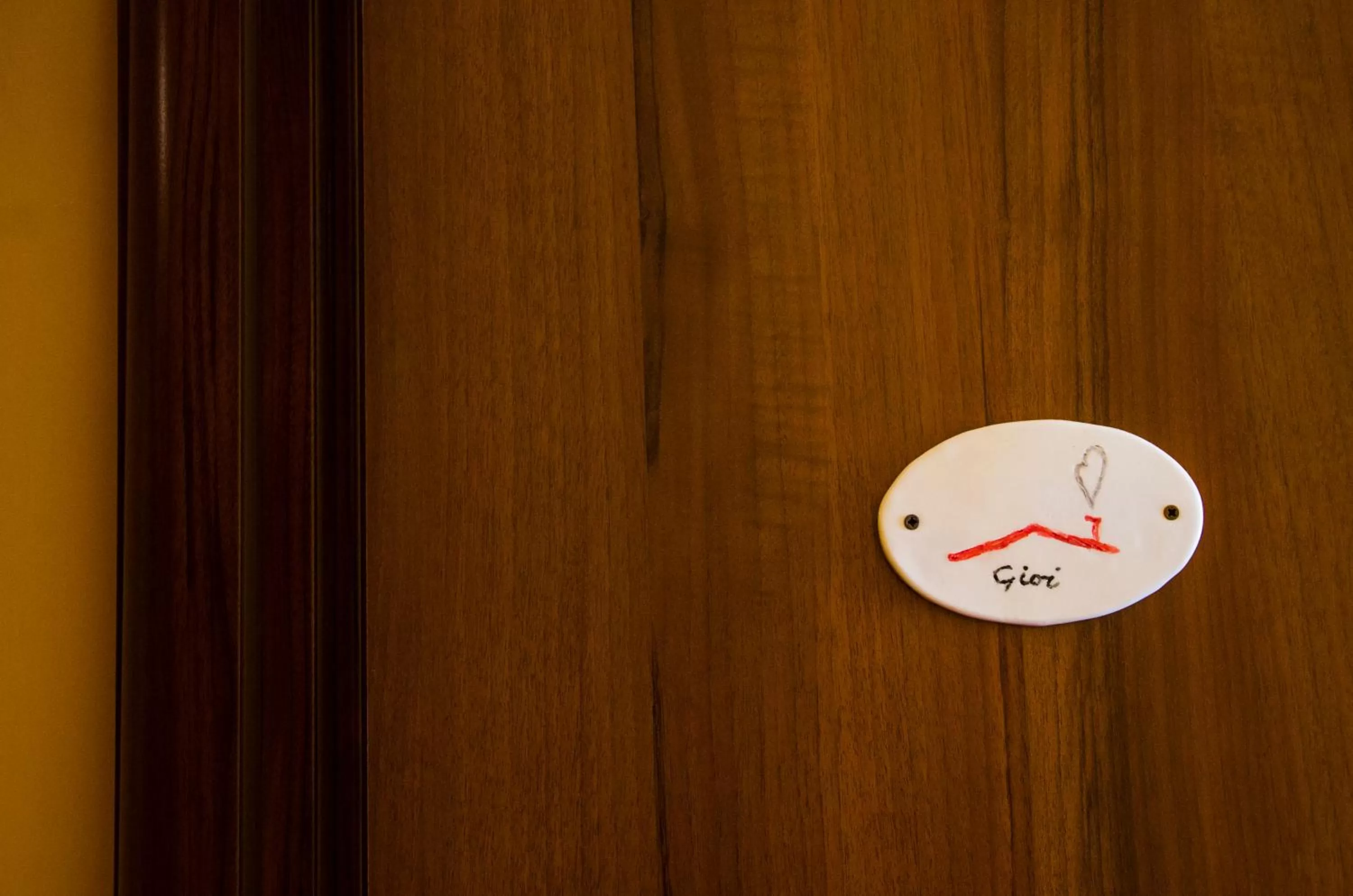 Decorative detail in A Casa di Mamma